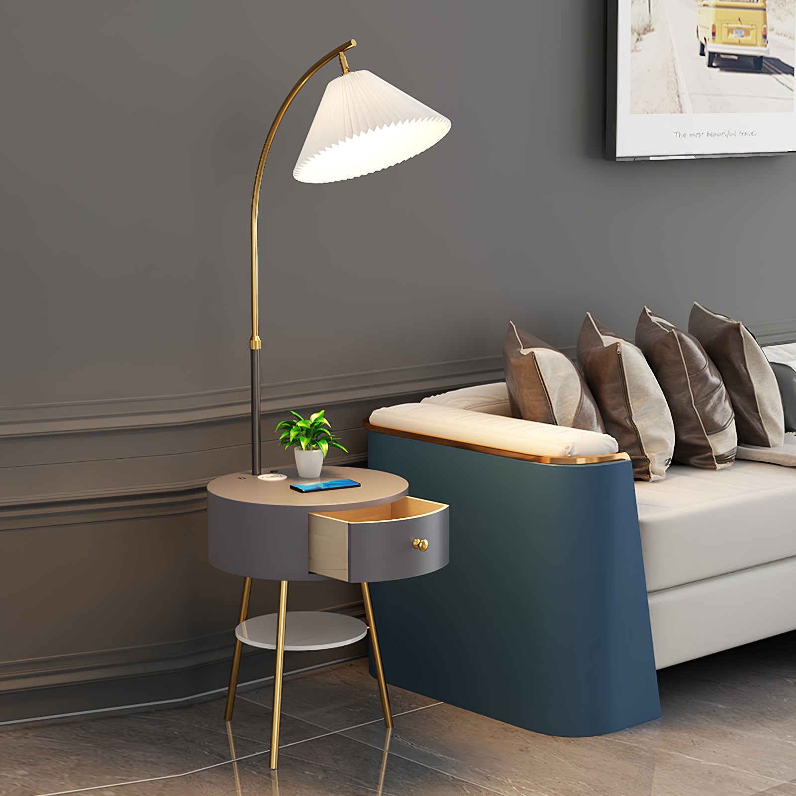 Pleated Arc Floor Light - Lumpaz