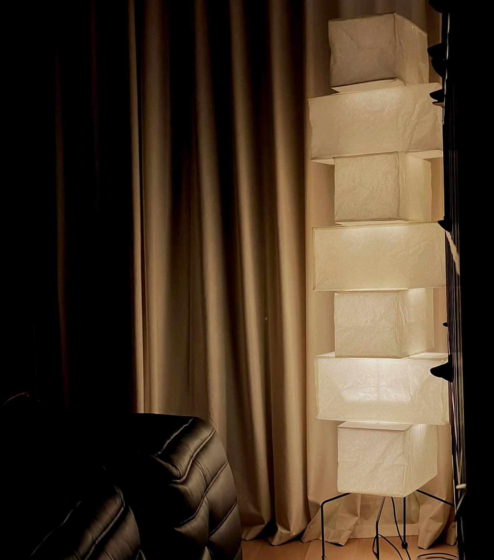 Lana Stacked Floor Lamp - Lumpaz