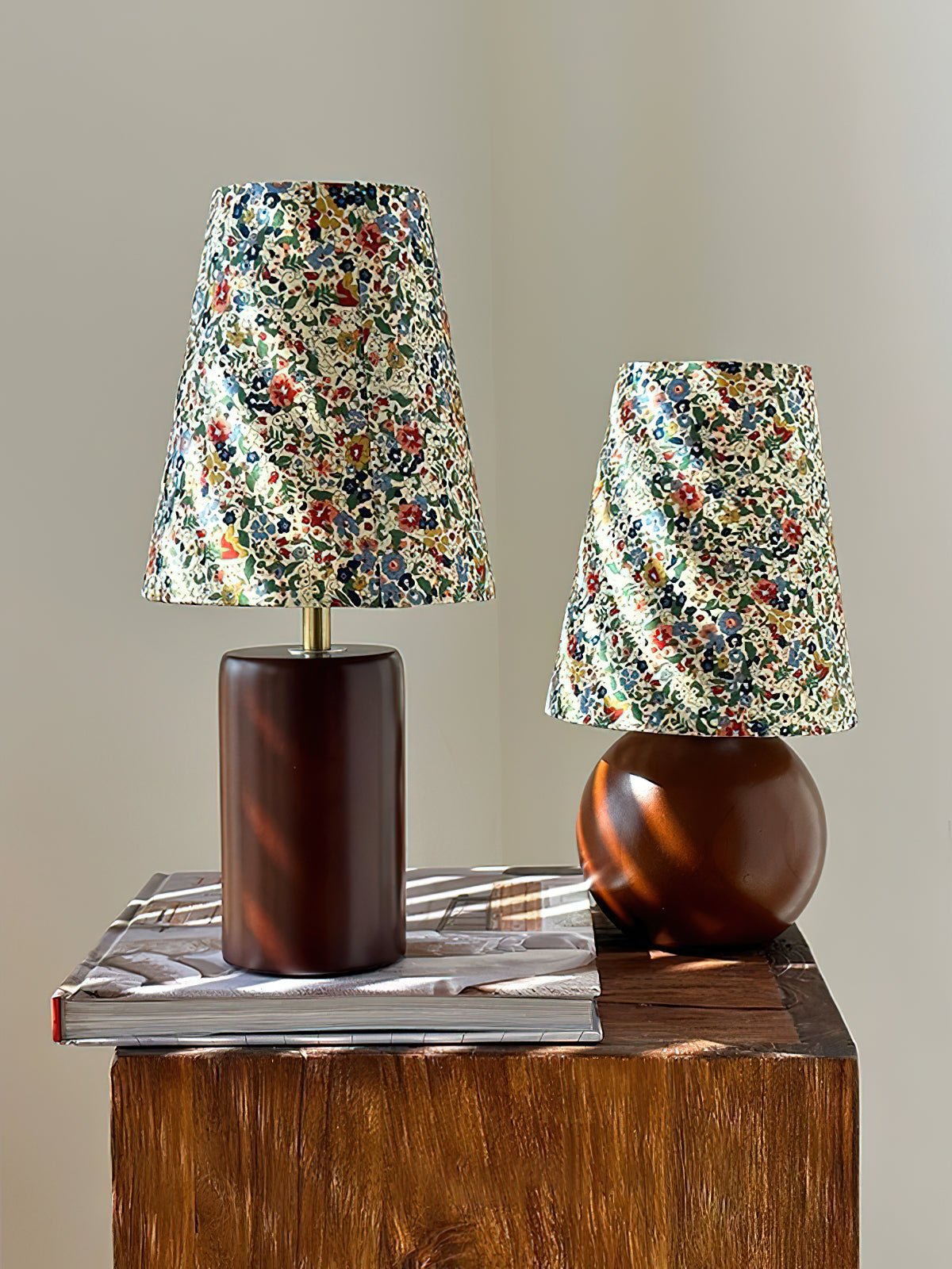 Elara Floral Glow Table Lamp - Lumpaz