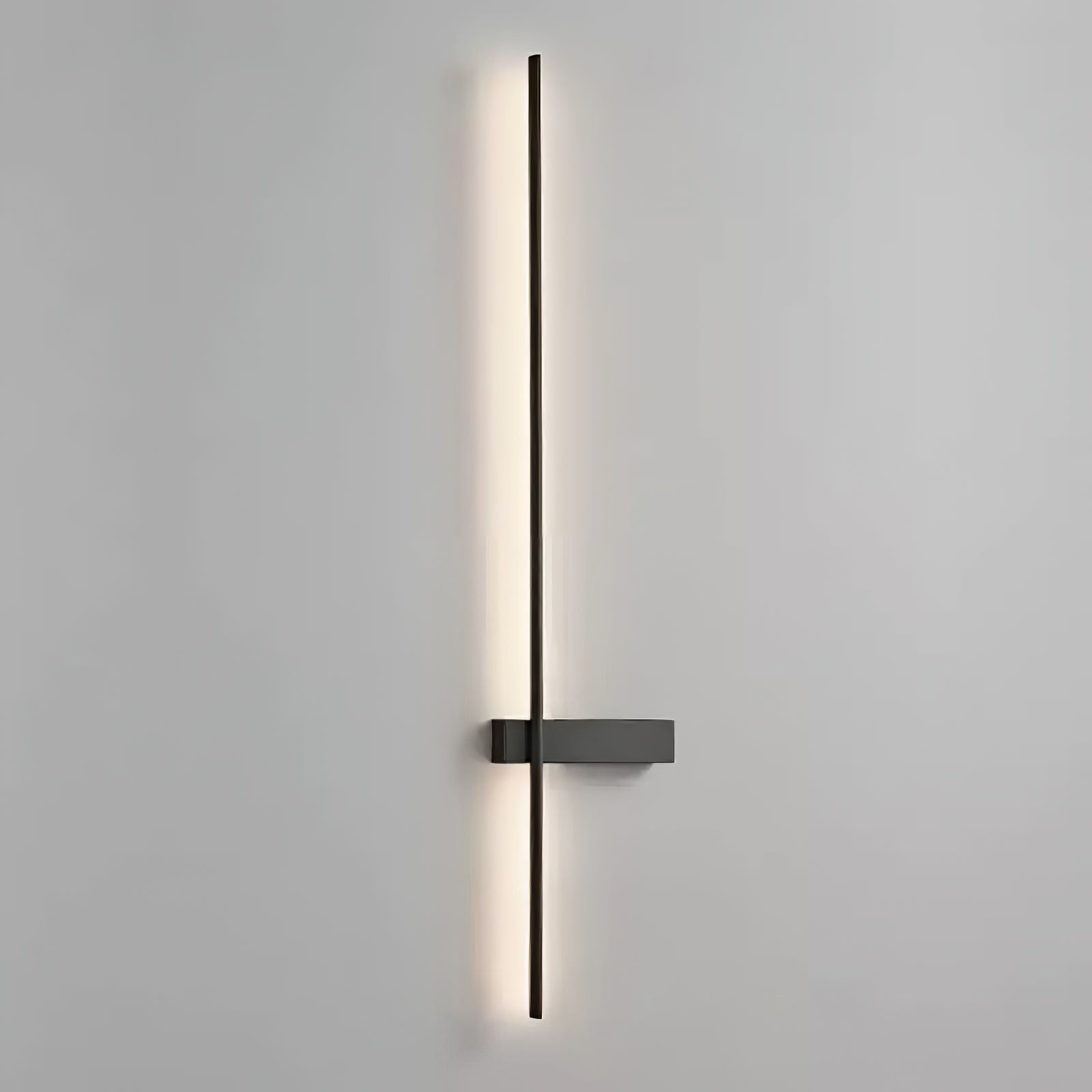 Adeline Linear Sconce - Lumpaz