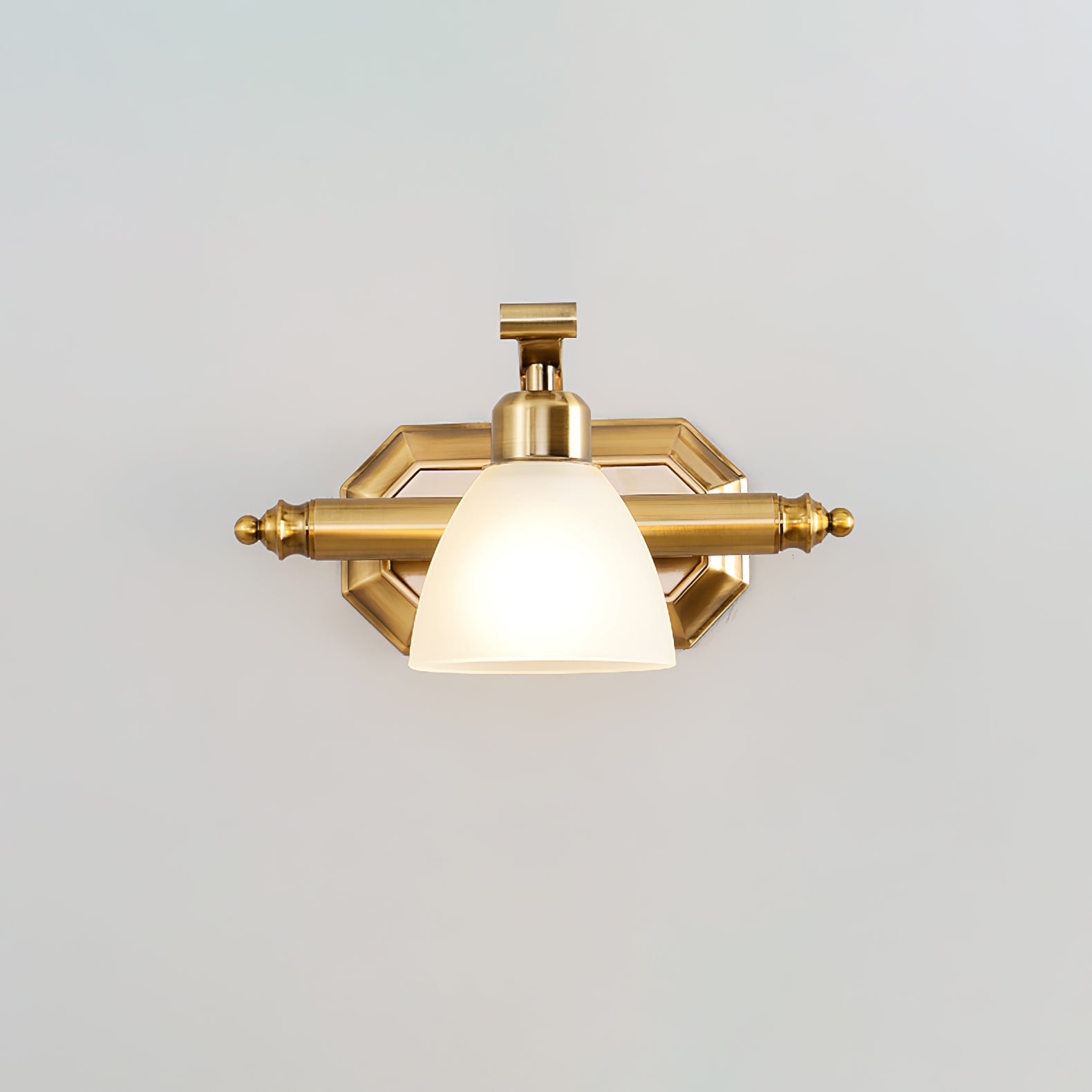 Lana Classic Bath Wall Light - Lumpaz