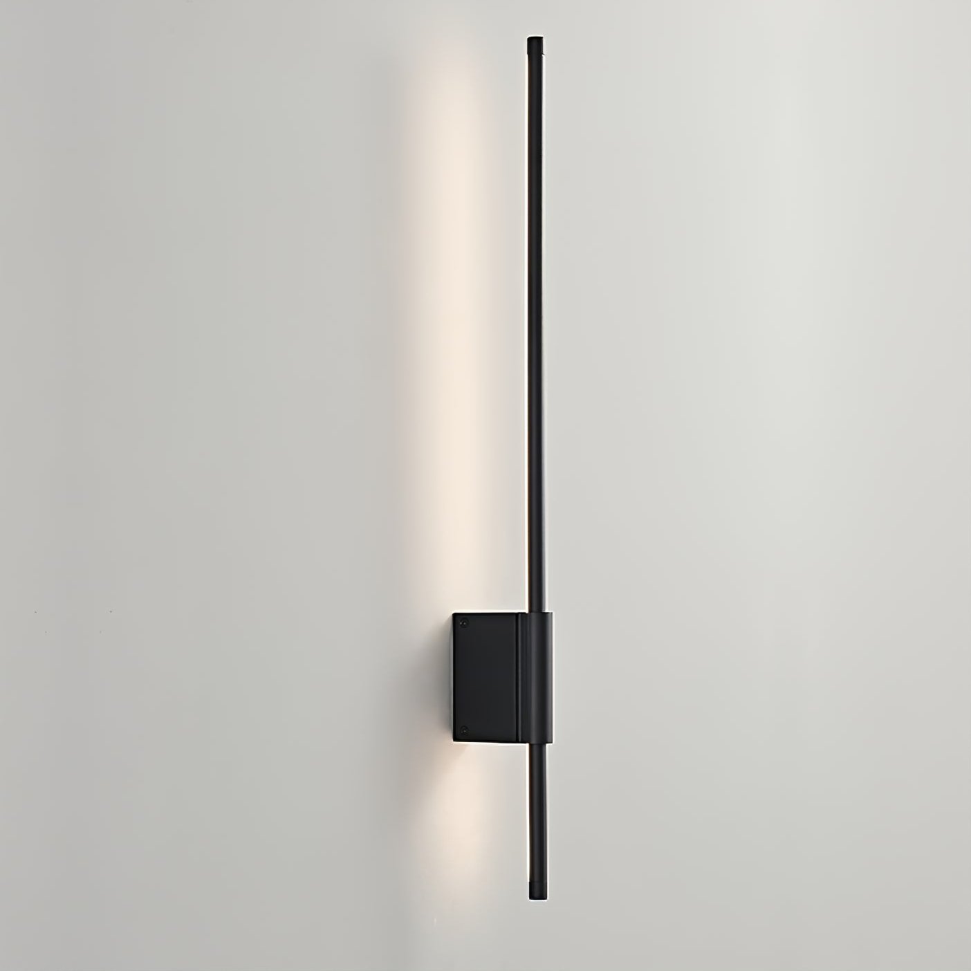 Leon Linear Wall Light - Lumpaz