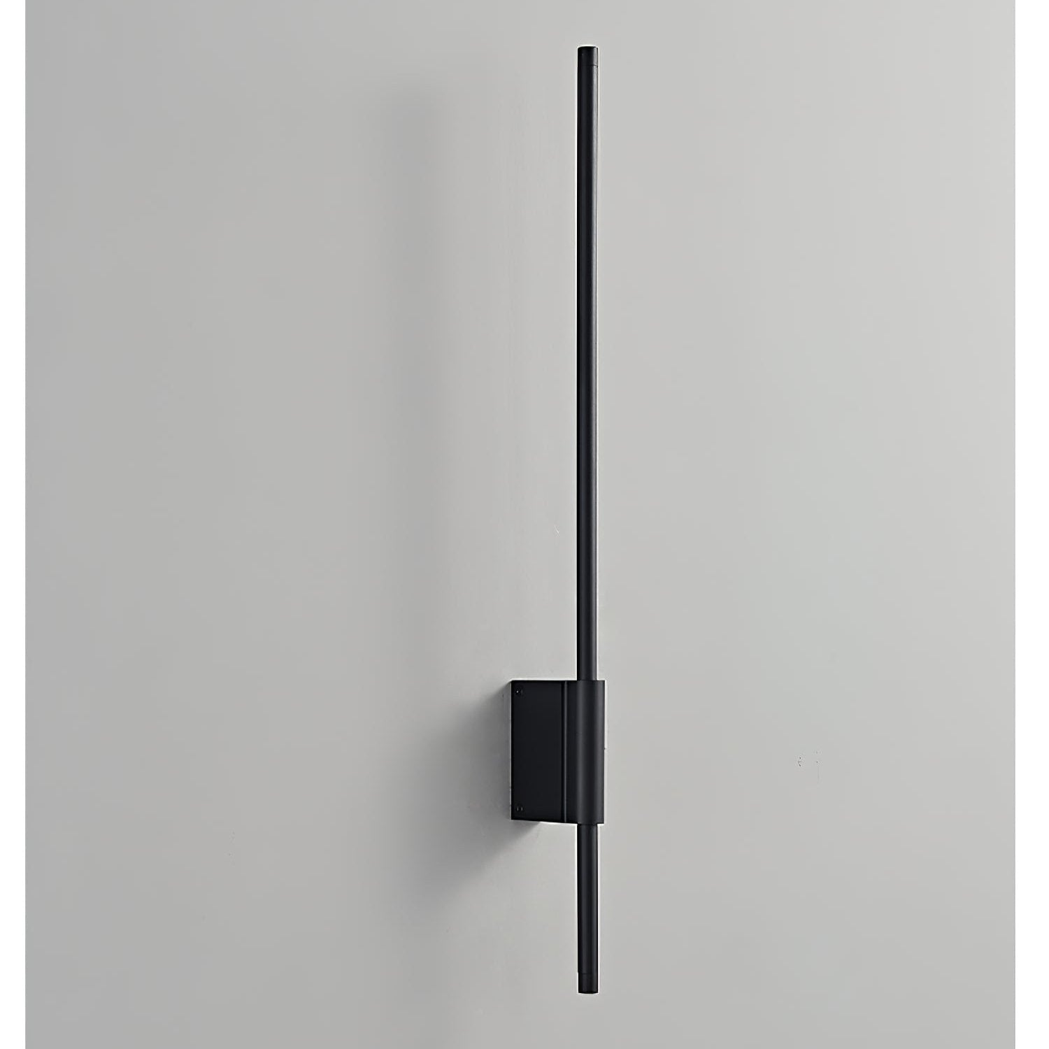 Leon Linear Wall Light - Lumpaz