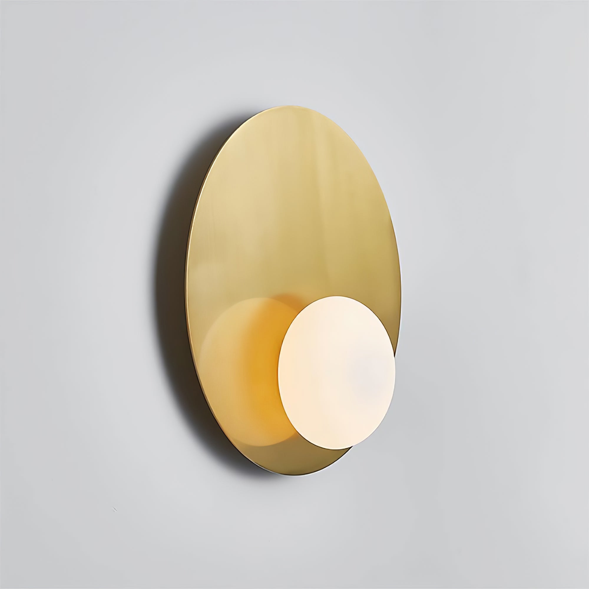 Nodes Angled Alabaster Wall Sconce - Lumpaz