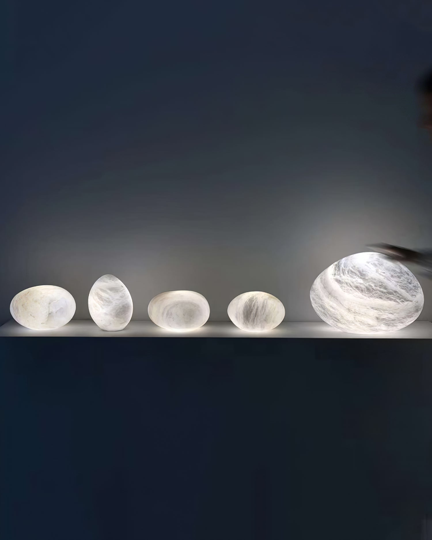 Pebbles Alabaster Pendant Lamp - Lumpaz