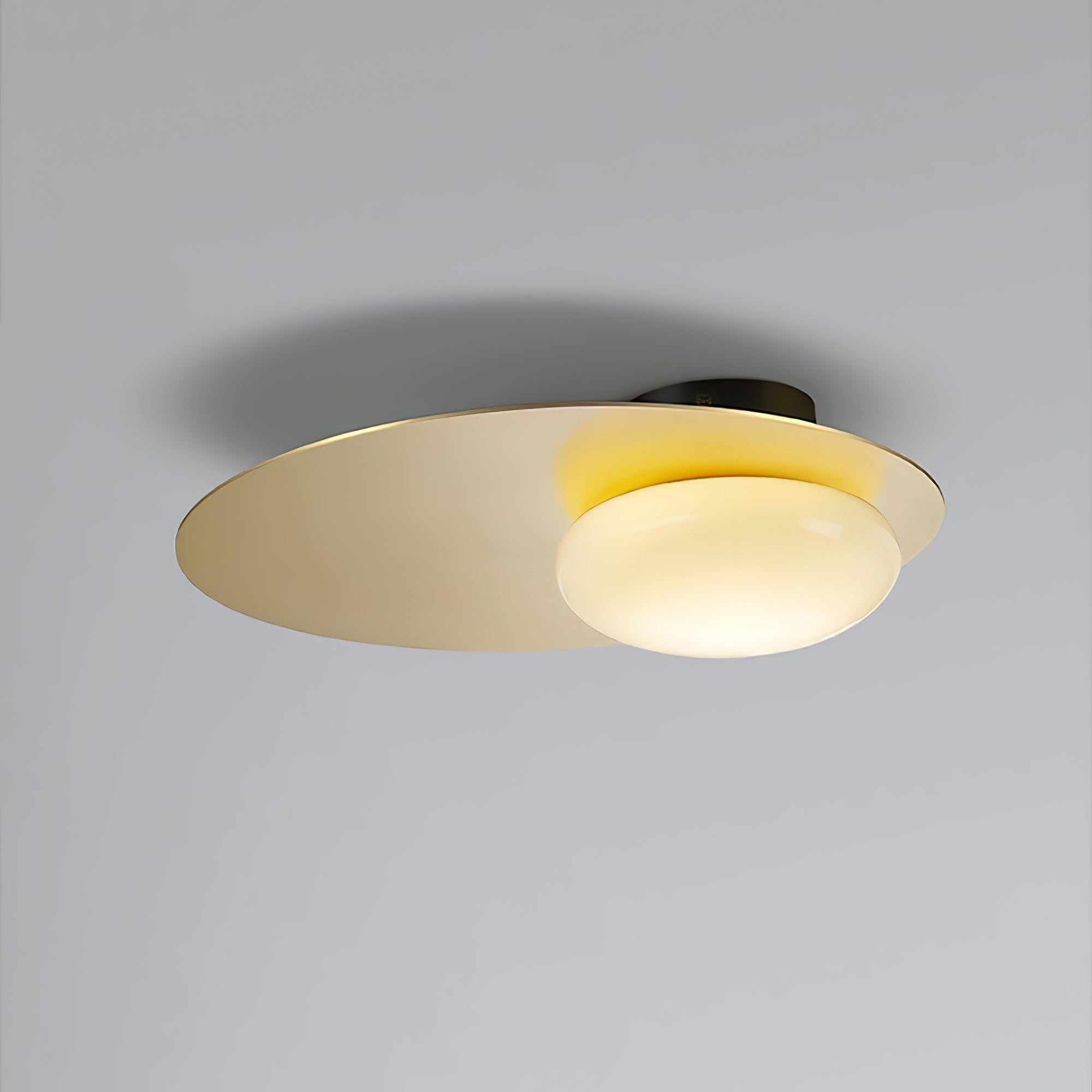 Nodes Angled Alabaster Wall Sconce - Lumpaz