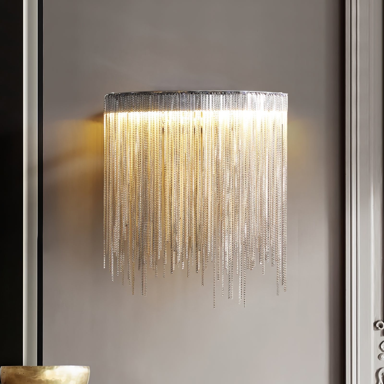 Cadena Tassel Wall Lamp - Lumpaz