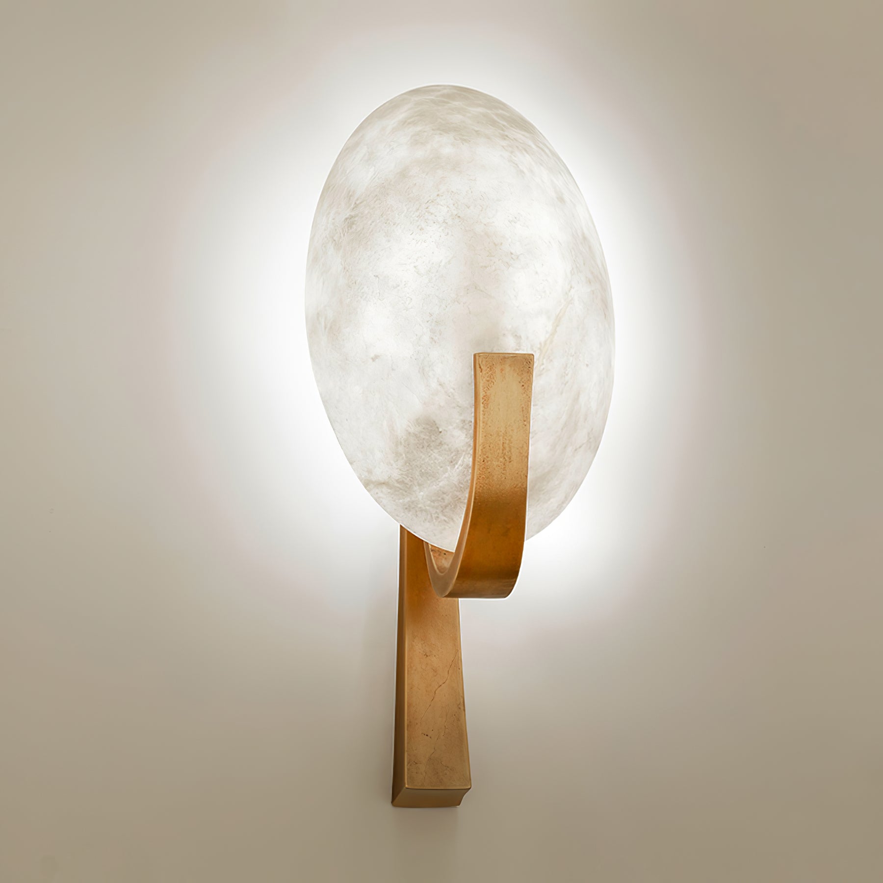 Alice Alabaster Plug-in Wall Lamp - Lumpaz