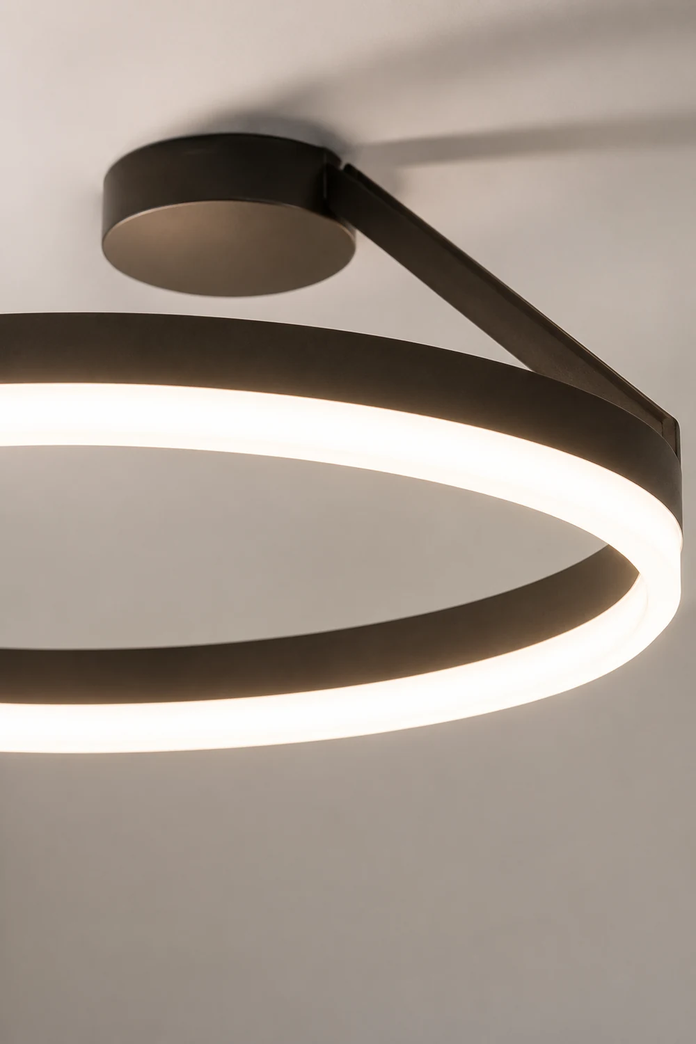 Nordic LED Geometry Circle Ceiling Light - Lumpaz