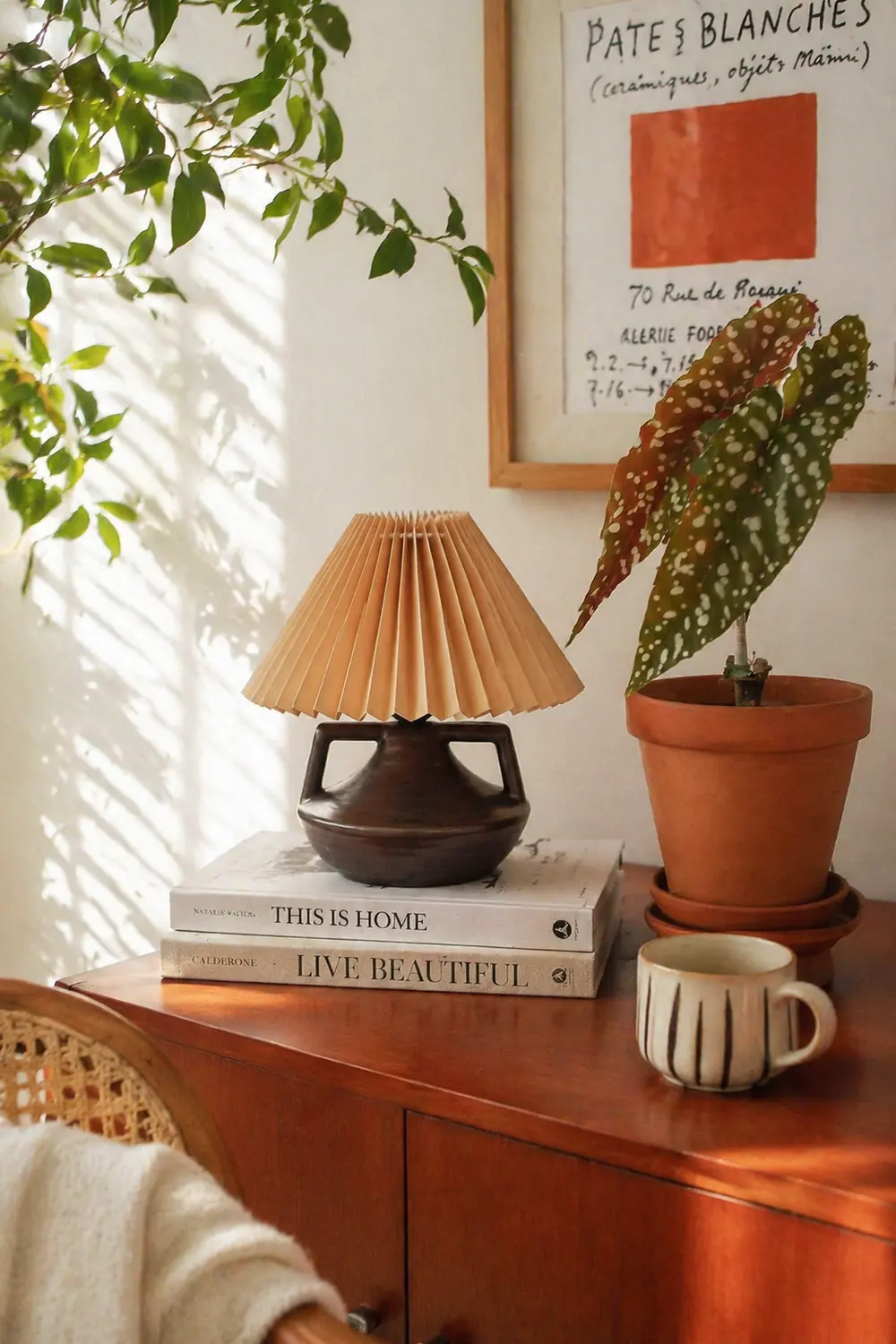 Navia Pleated Table Lamp - Lumpaz
