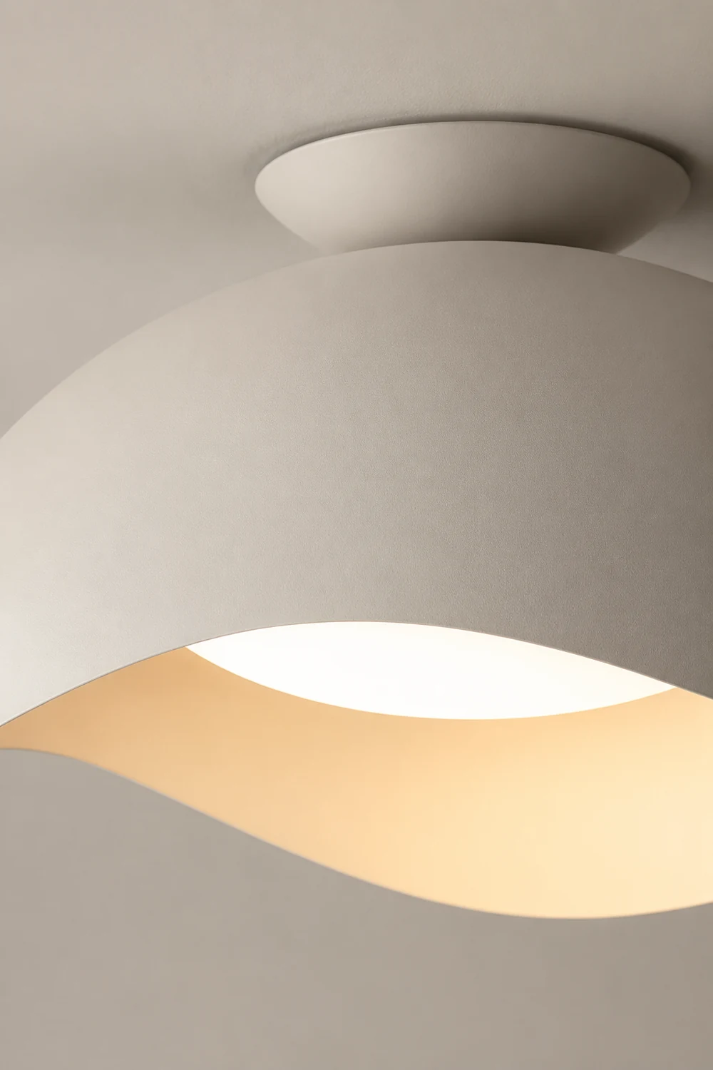 Serene Wave Ceiling Light - Lumpaz