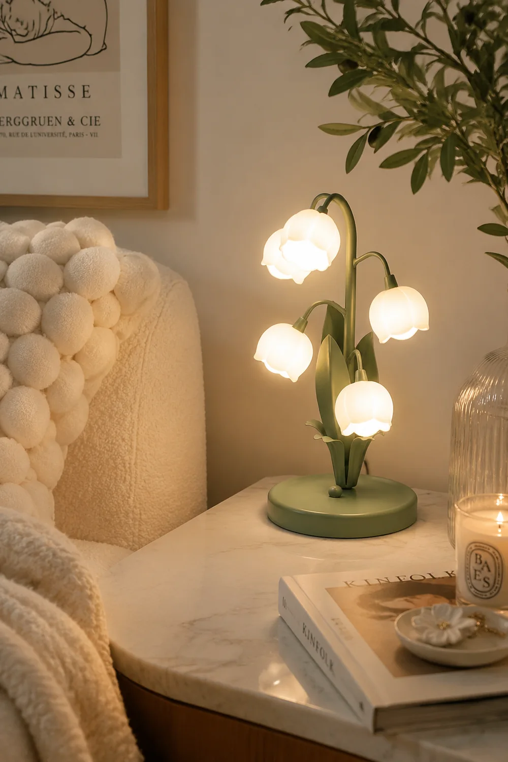 Bell Orchid Table Lamp - Lumpaz