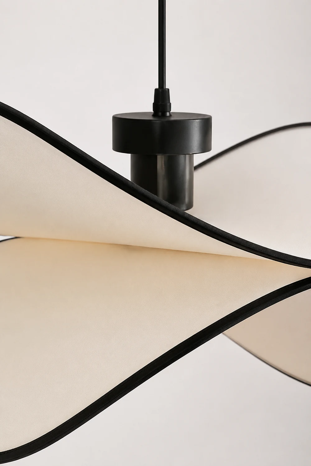 Petalo Pendant Lamp - Lumpaz