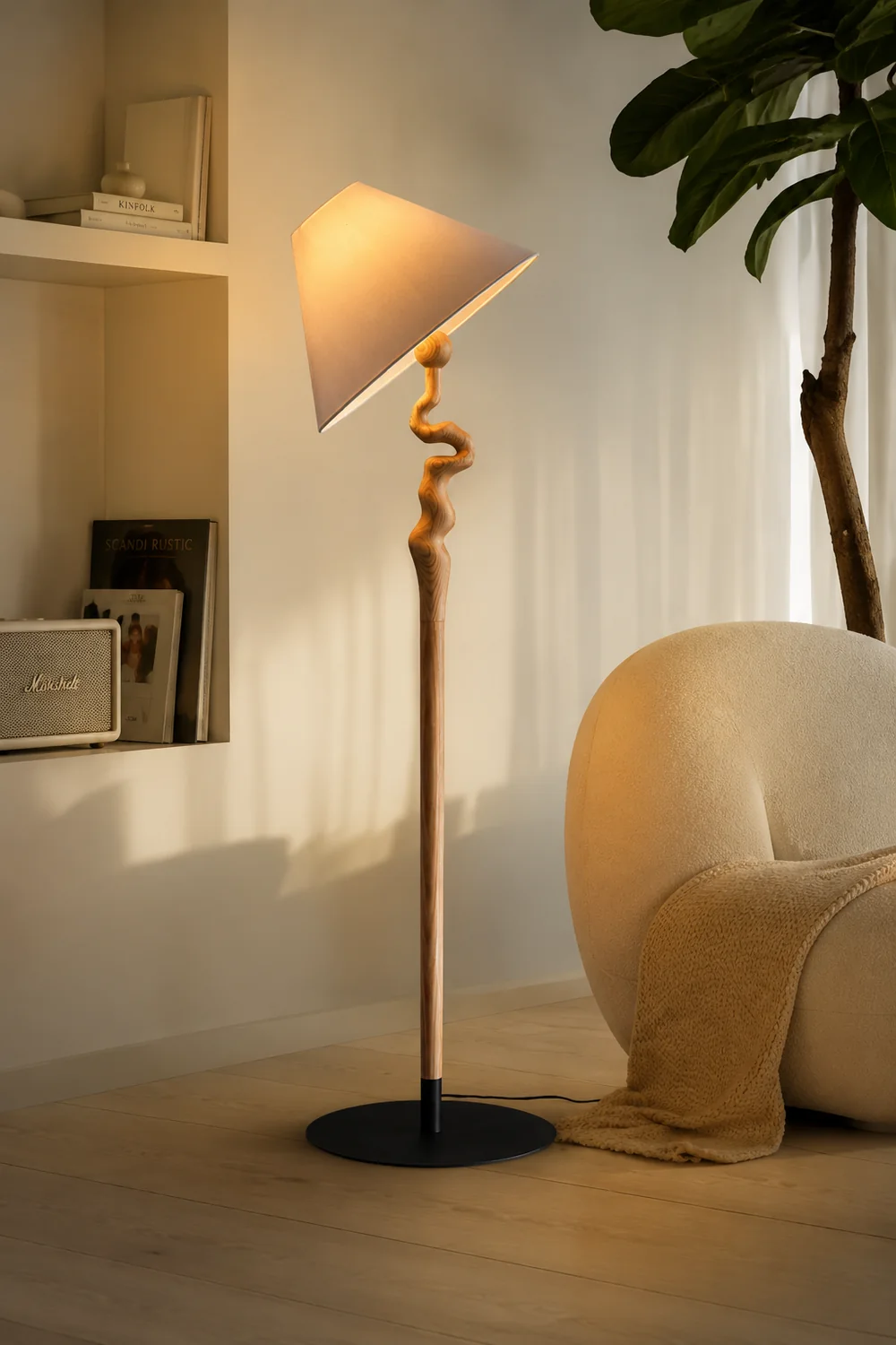 Serpentine Twist Floor Lamp - Lumpaz