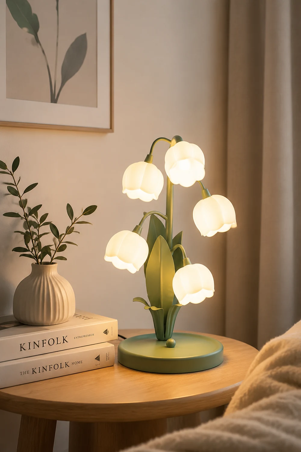 Bell Orchid Table Lamp - Lumpaz