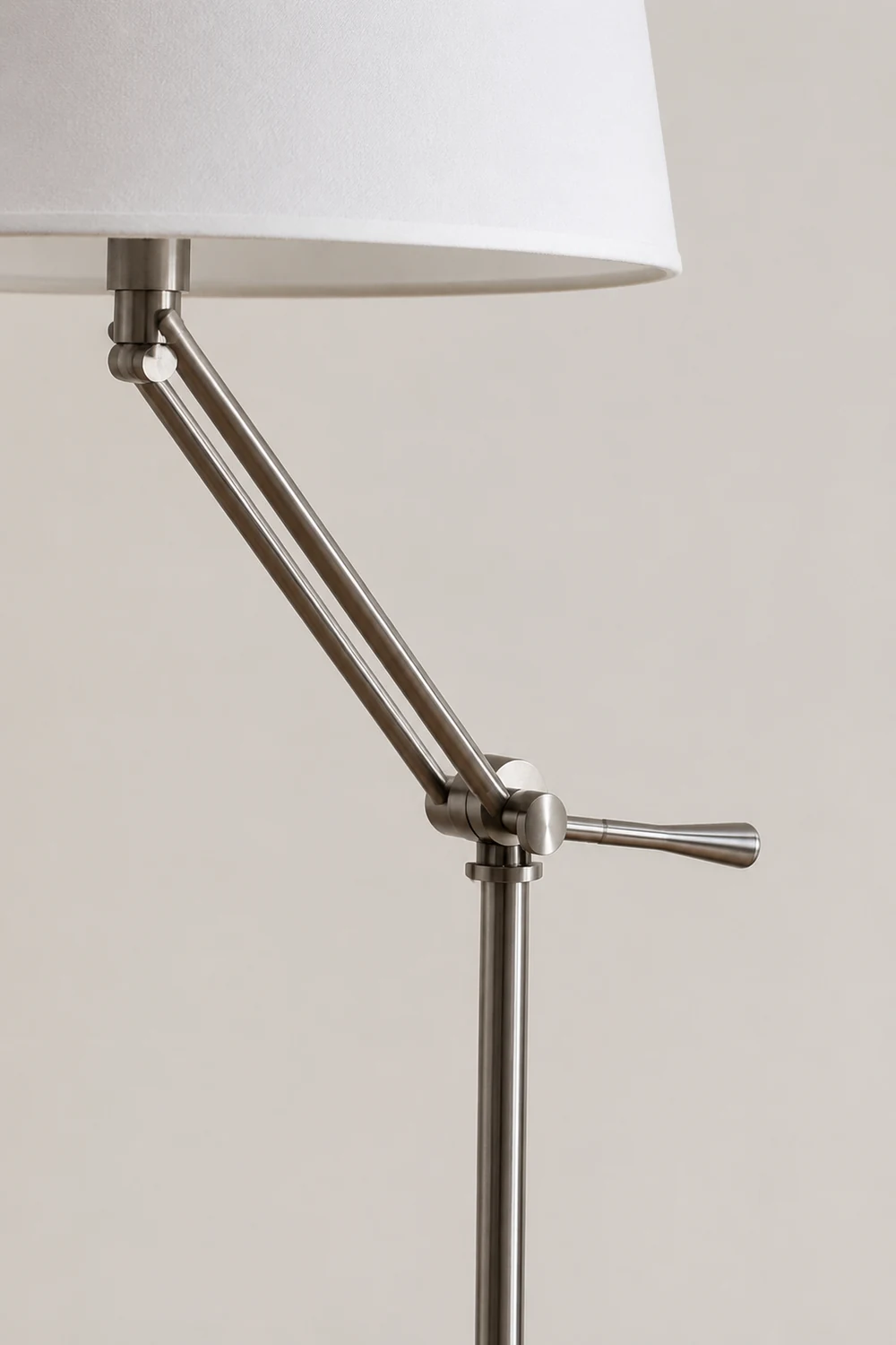 Eichholtz Medea Floor Lamp - Lumpaz
