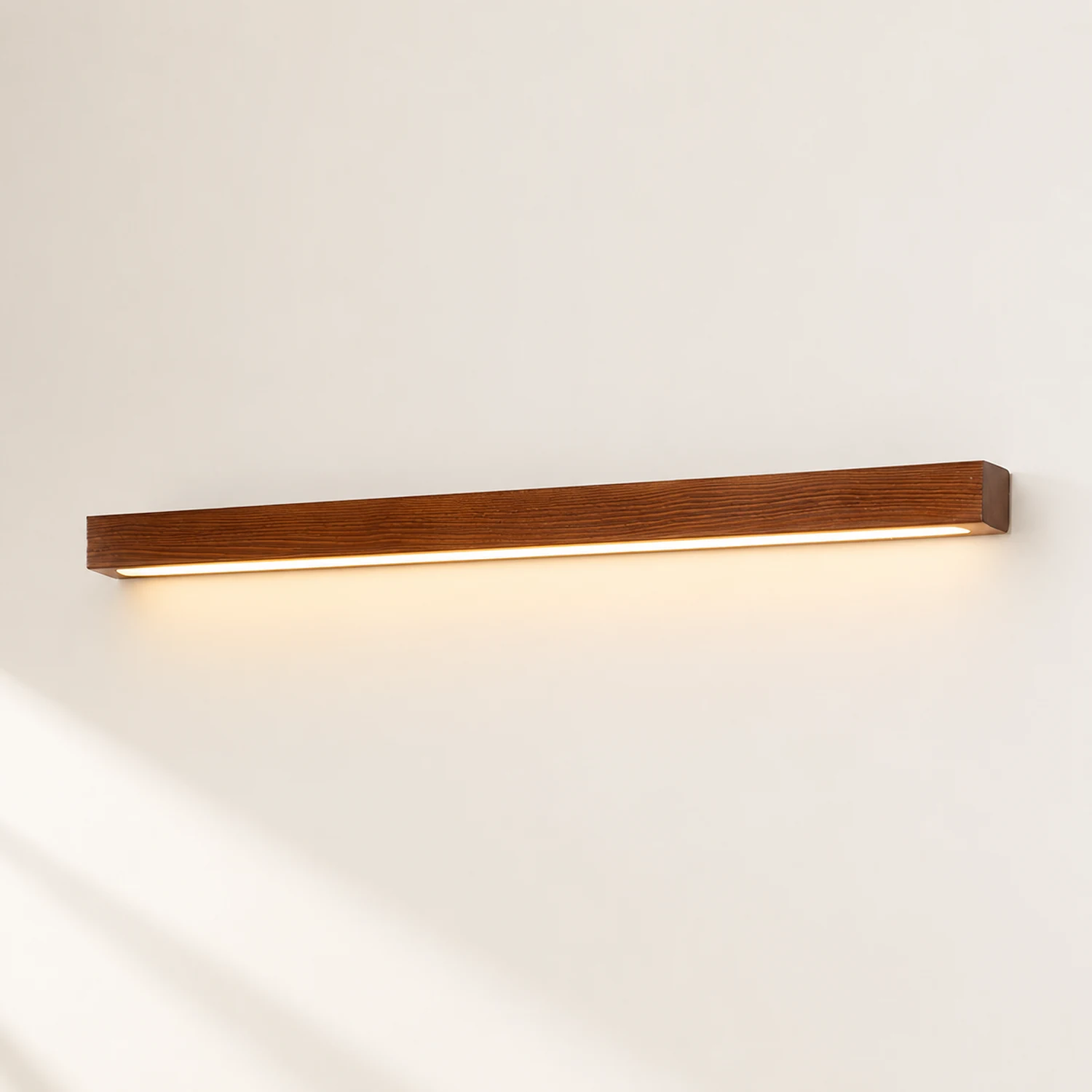 Arlo Linear Wood Wall Light - Lumpaz