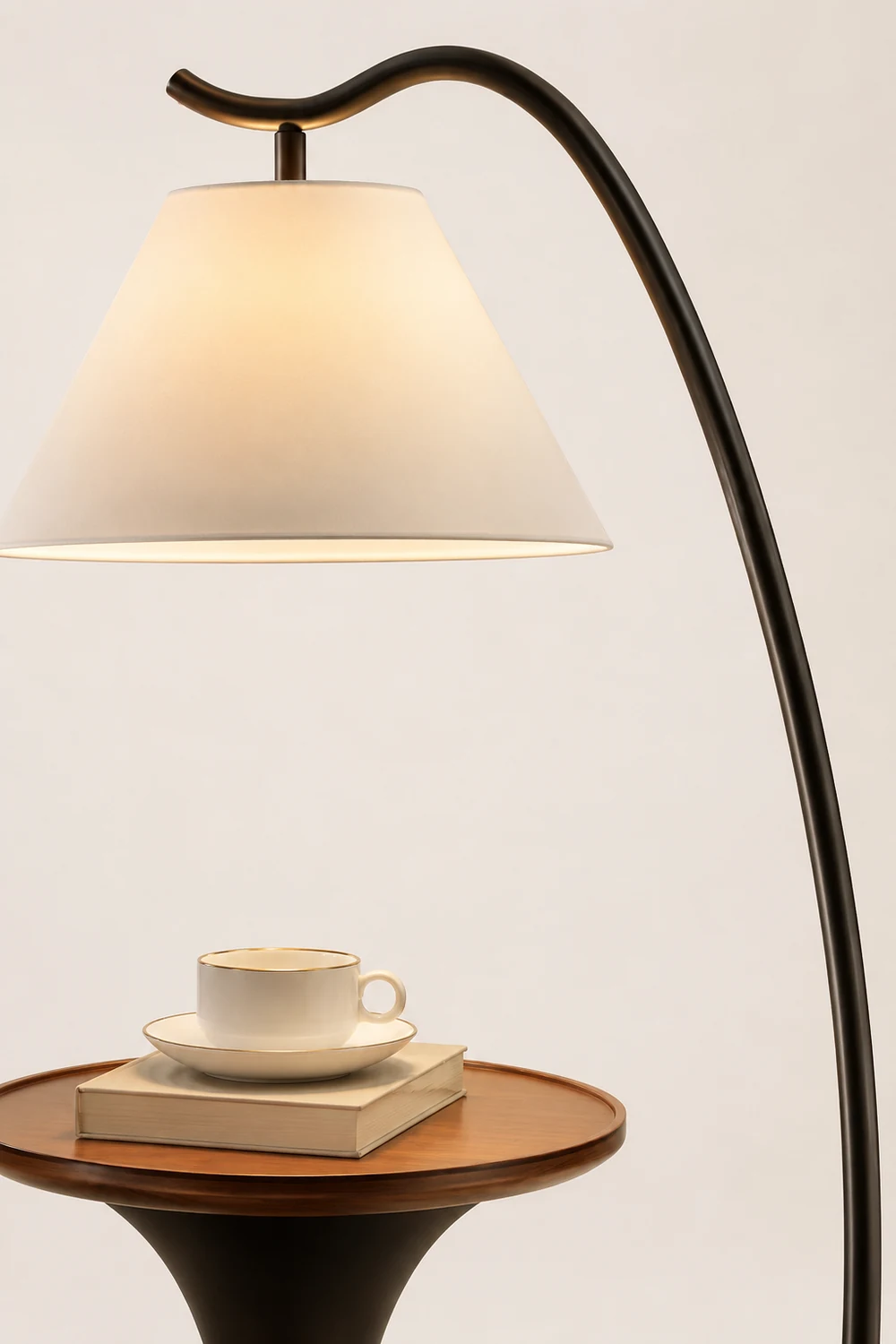 Curvature Floor Lamp - Lumpaz