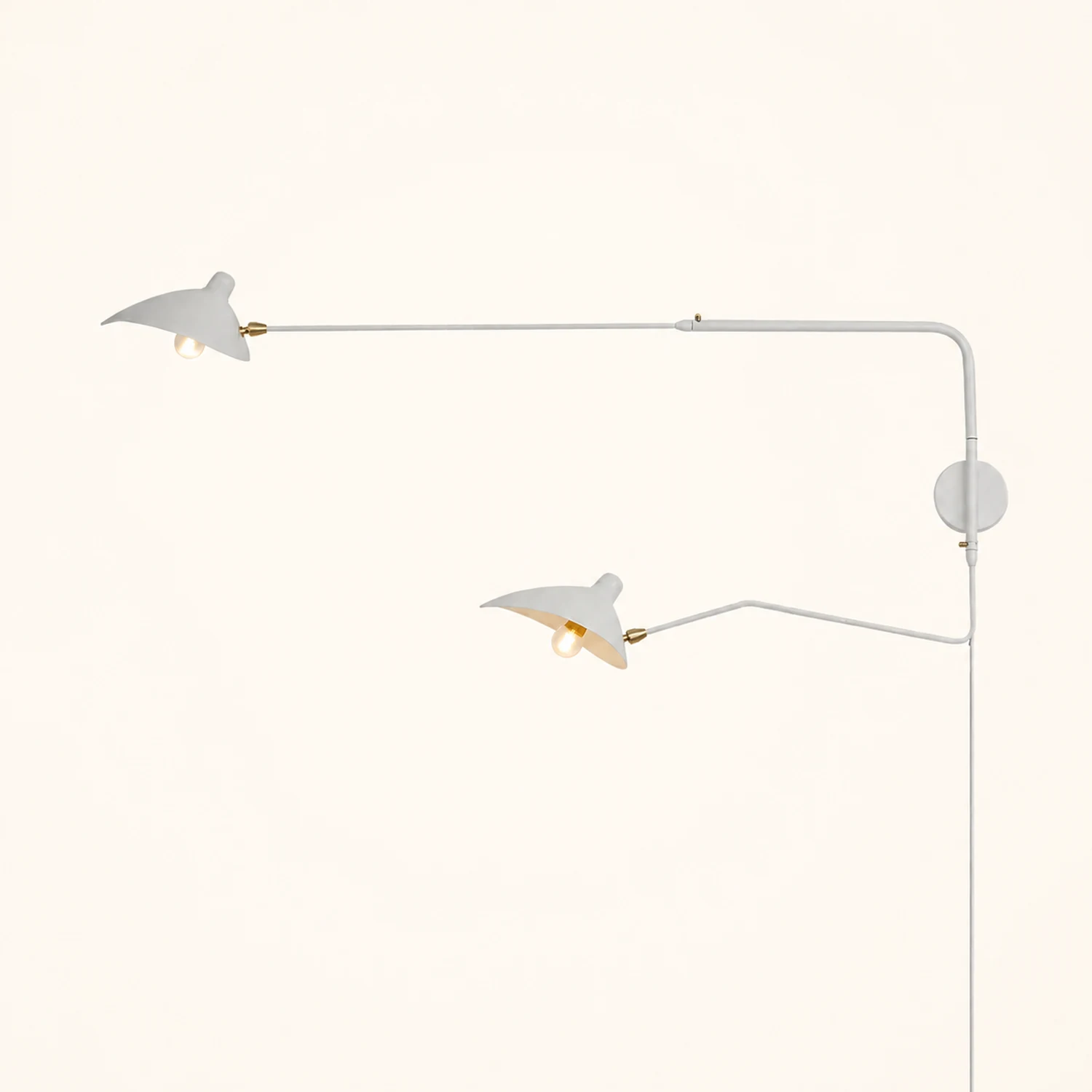 Serge Mouille Plug In Wall Lamp - Lumpaz