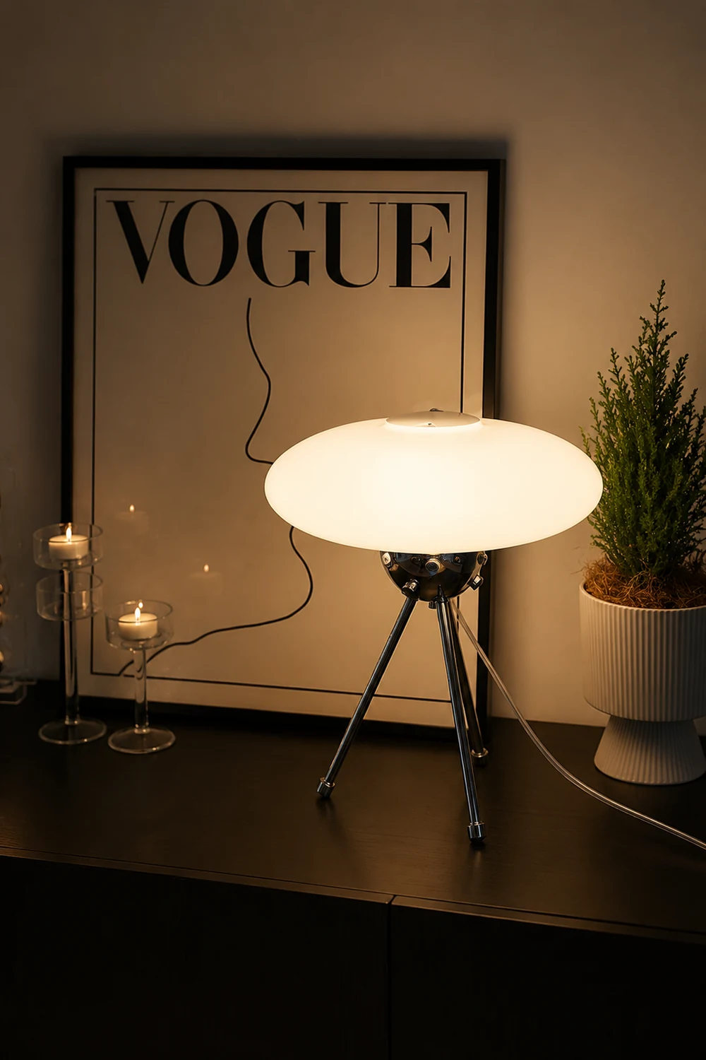 Glass UFO Table Lamp - Lumpaz