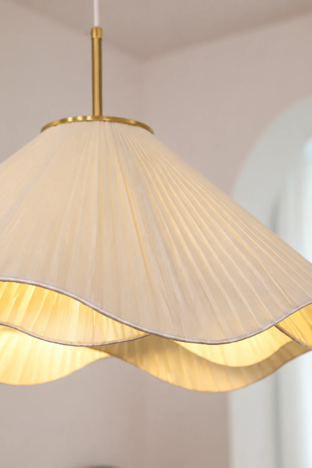 Elara Pendant Light - Lumpaz