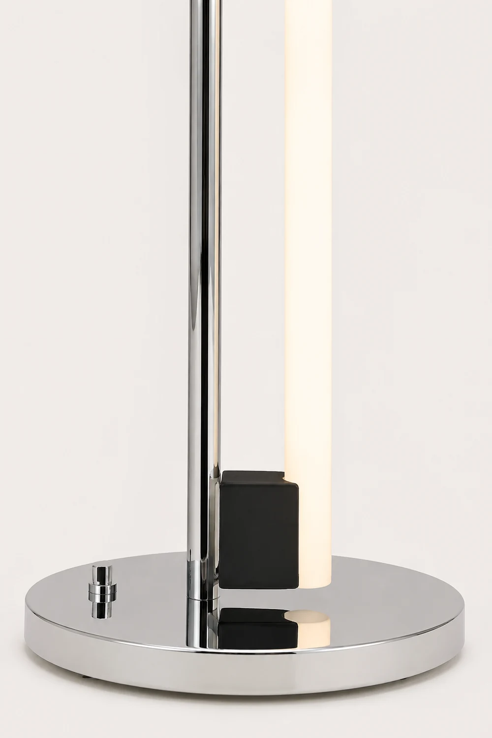 Tube Light Floor Lamp - Lumpaz