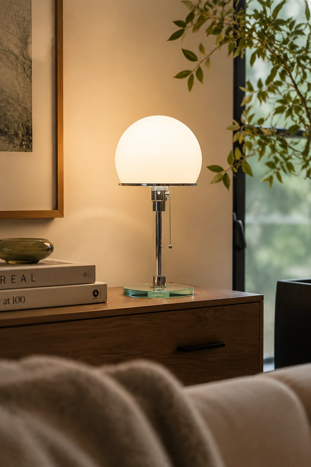 Globe Glass Table Lamp - Lumpaz