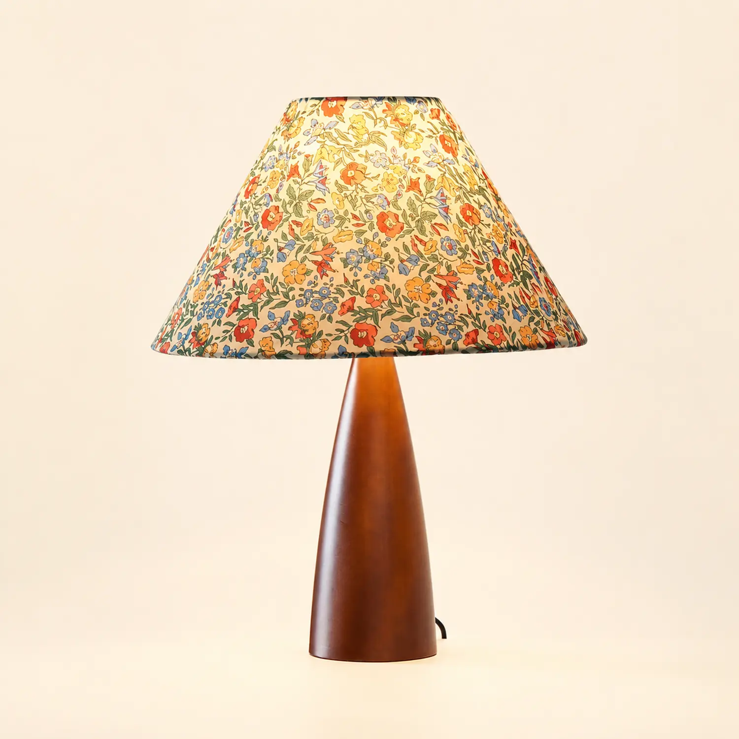 Amelia Blossom Table Lamp - Lumpaz