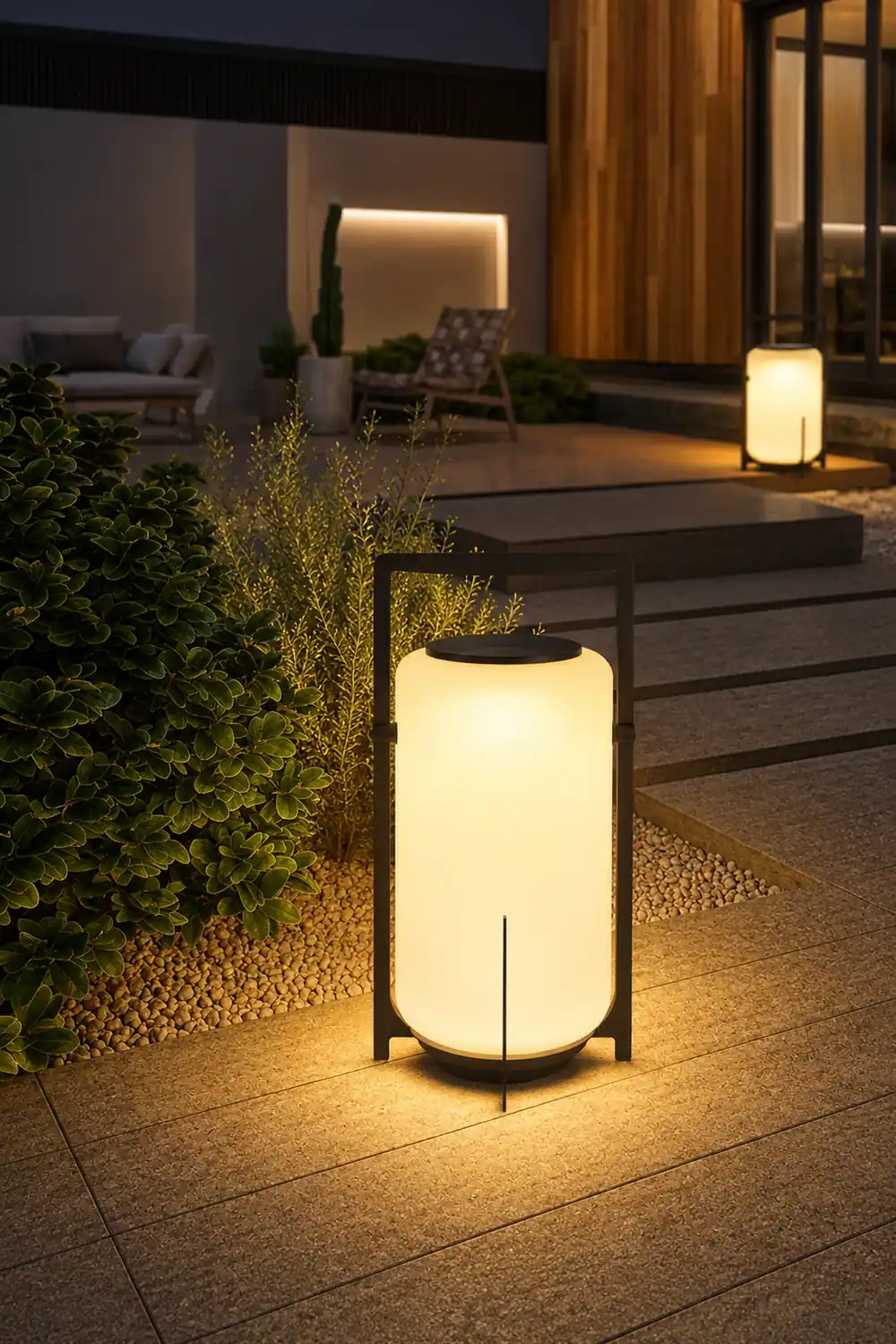 Twilight Lantern Solar Outdoor Table Lamp - Lumpaz