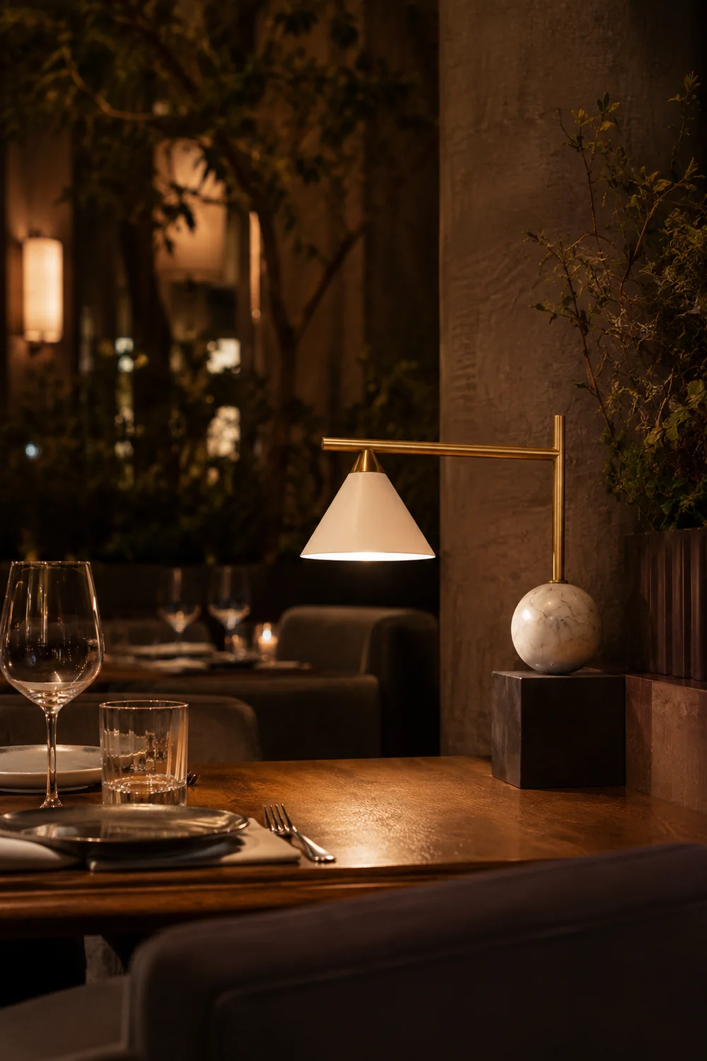 Cleo Desk Lamp - Lumpaz