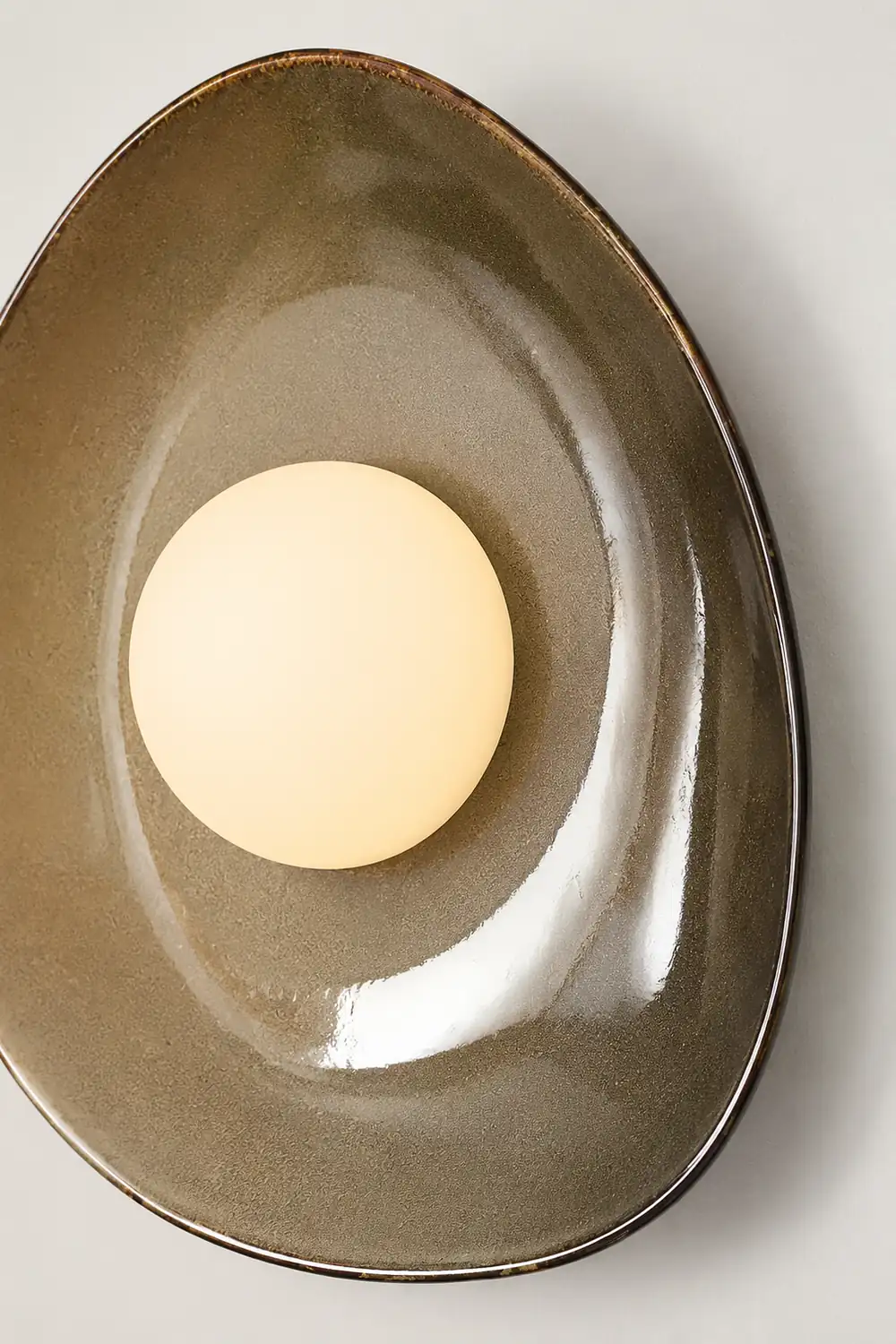 Pebble Disc Wall Light - Lumpaz