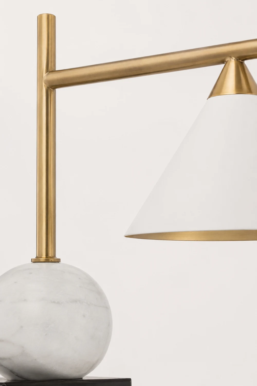 Cleo Desk Lamp - Lumpaz