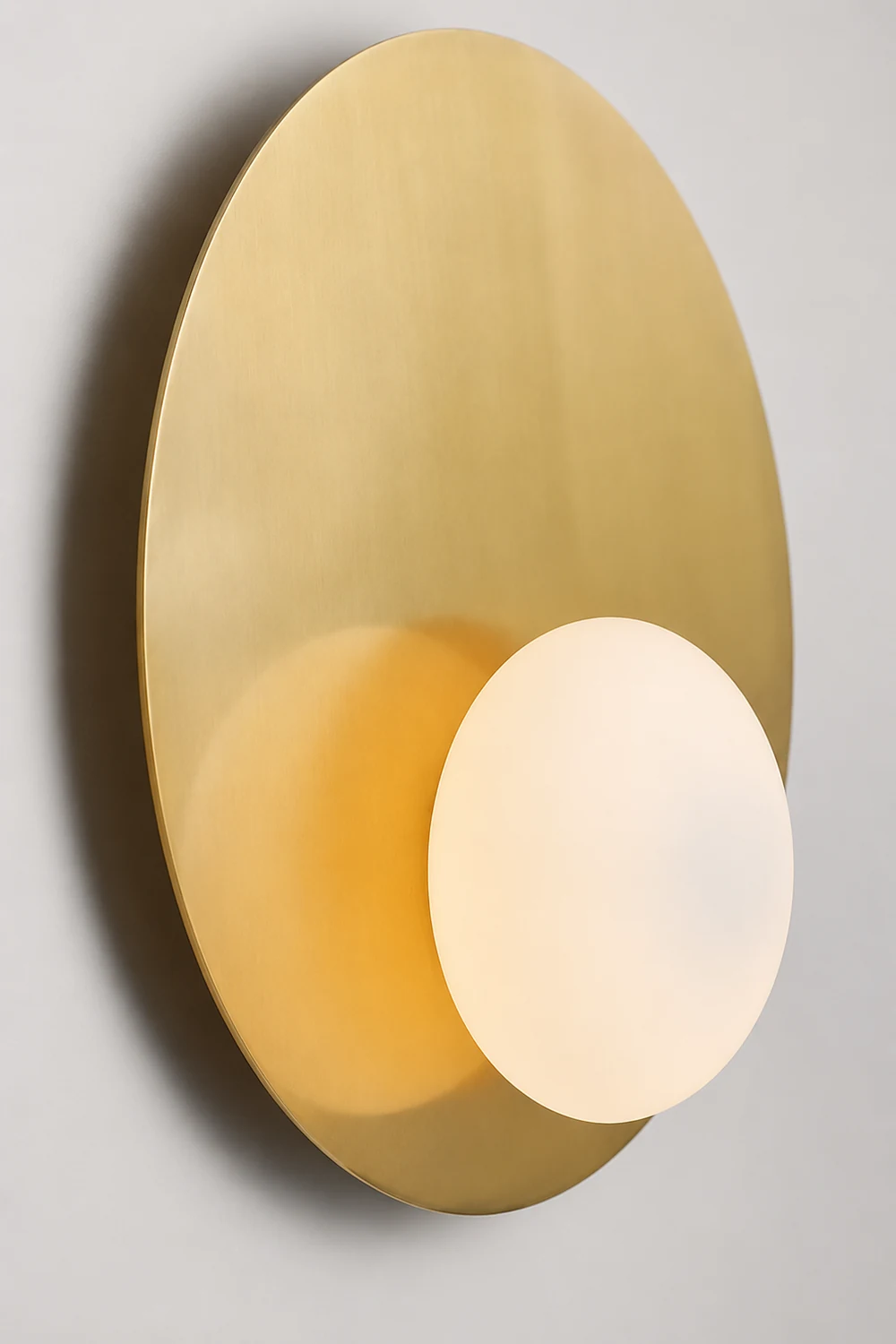 Nodes Angled Alabaster Wall Sconce - Lumpaz