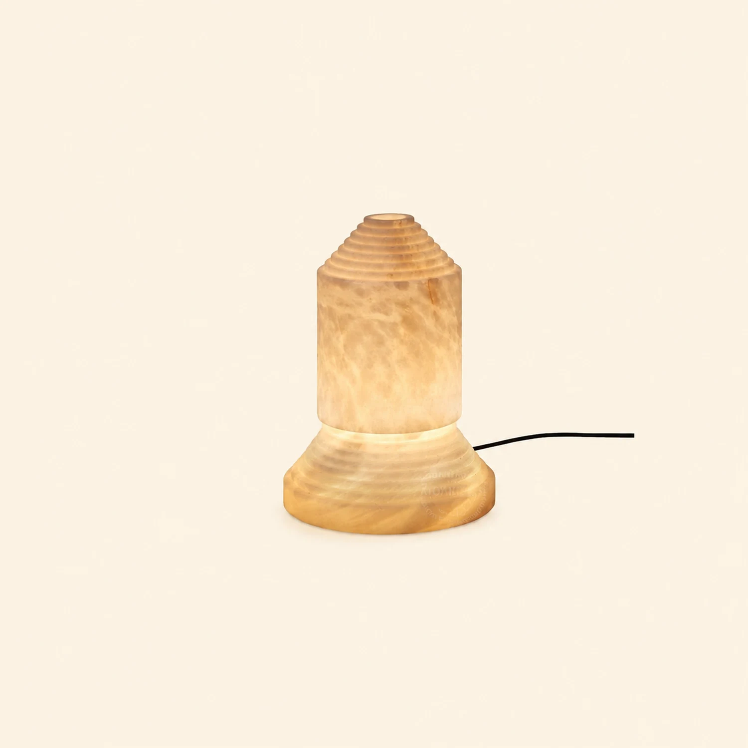 Alabaster Pyramid Table Light - Lumpaz