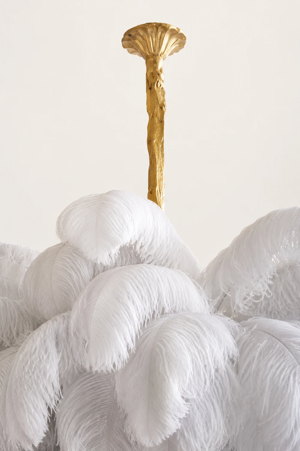 Colorful Ostrich Feather Chandelier - Lumpaz