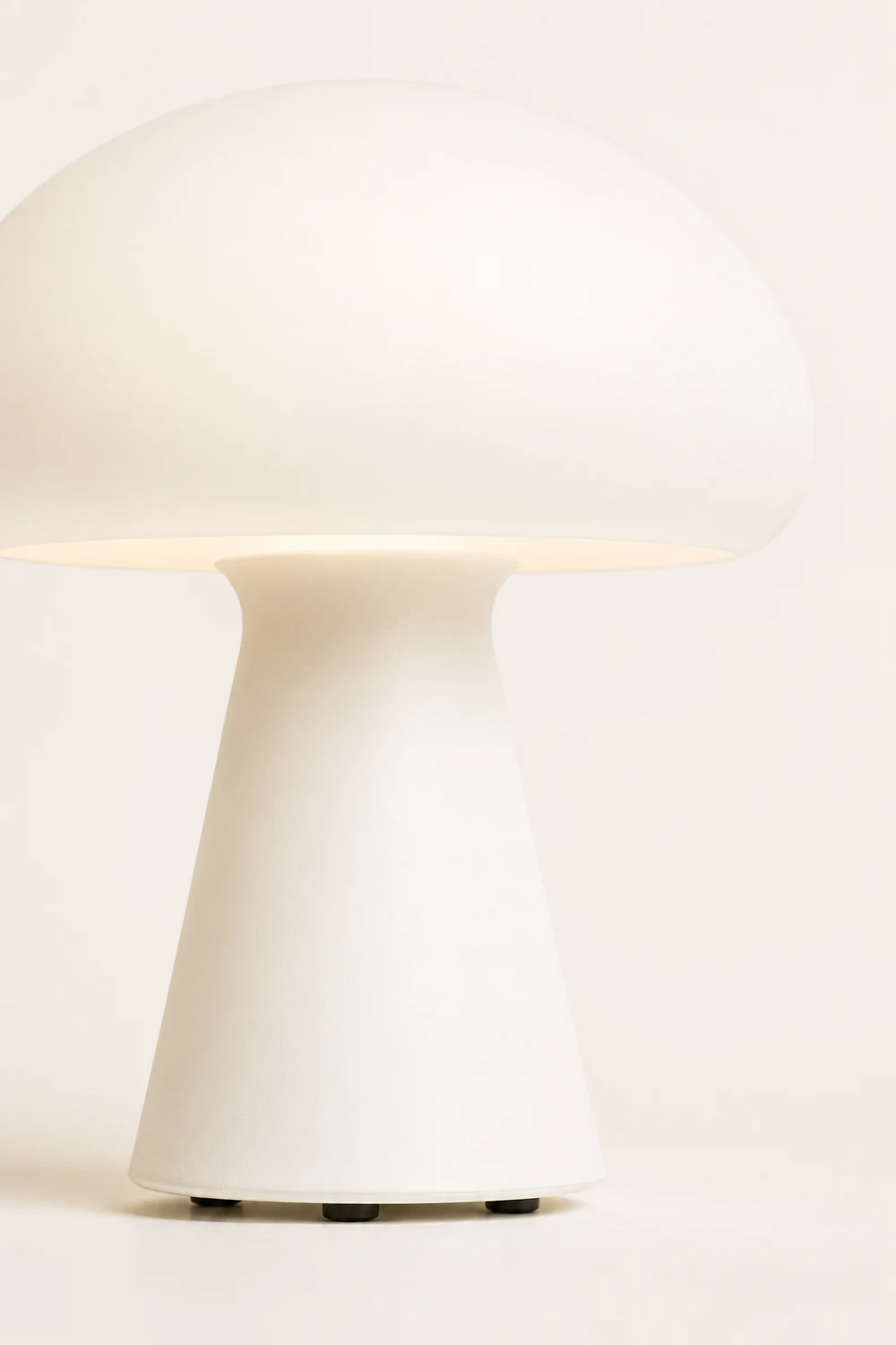 Obello Portable Mushroom Table Lamp - Lumpaz