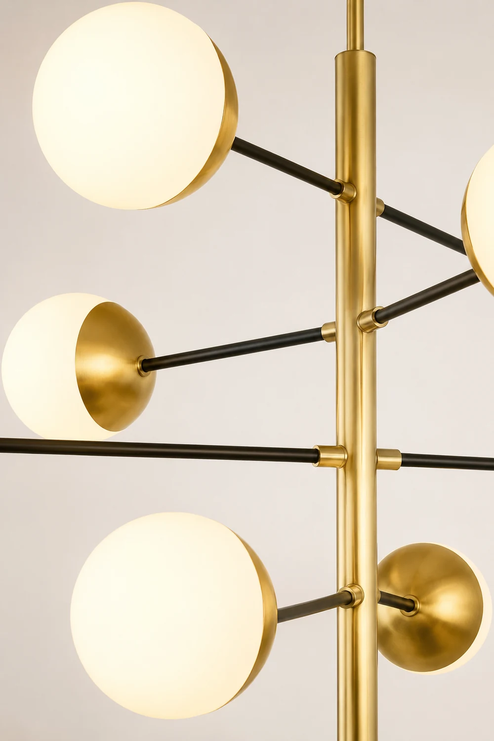 10-Globe Modern Brass Chandelier - Lumpaz