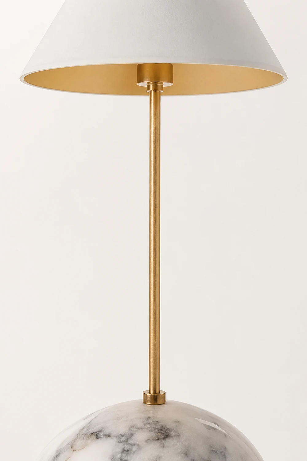 Cleo Orb Base Table Lamp - Lumpaz