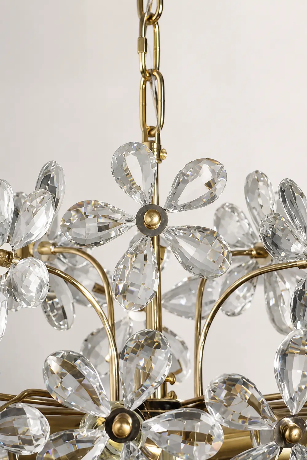 Blossom Crystal Flower Chandelier - Lumpaz