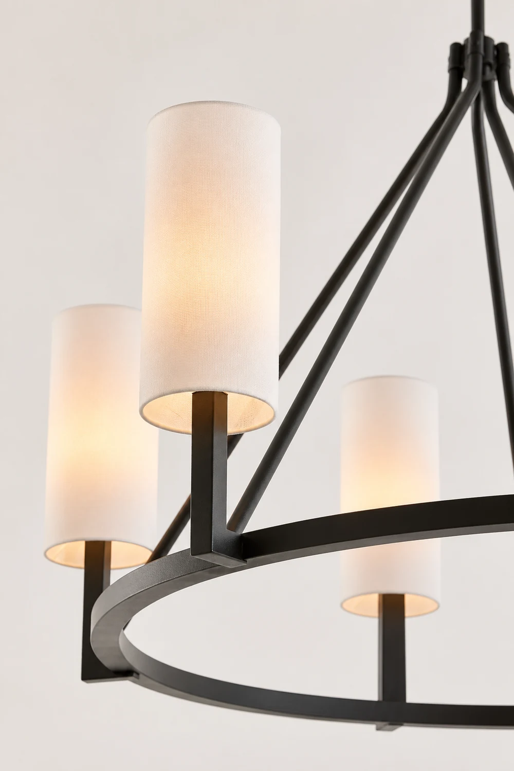 Frame  Ellison Round Chandelier - Lumpaz
