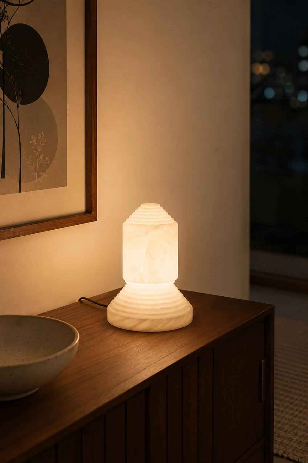 Alabaster Pyramid Table Light - Lumpaz