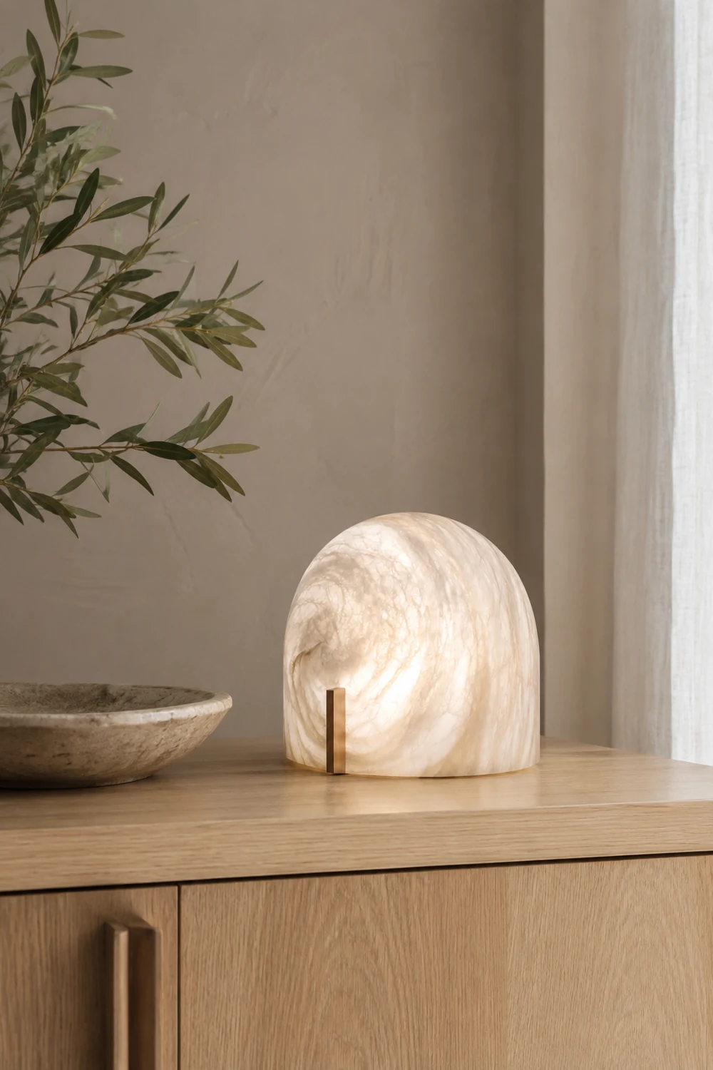 Handmade Alabaster Table Lamp - Lumpaz