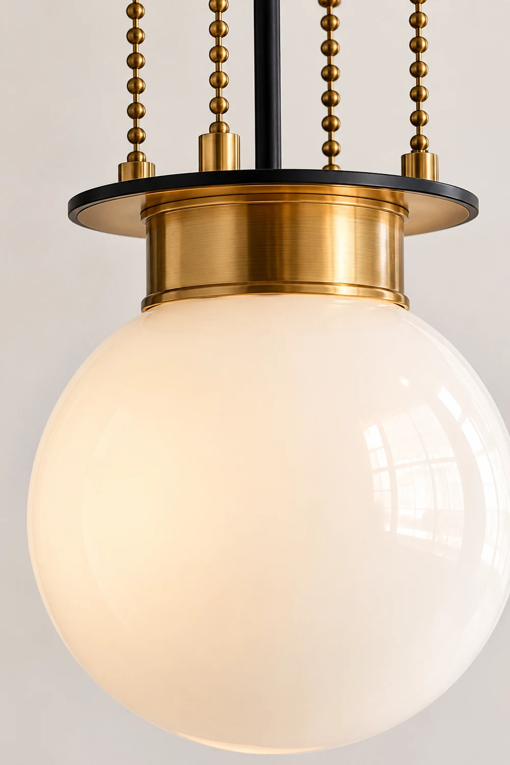 Opal Globe Gunther Pendant Light - Lumpaz