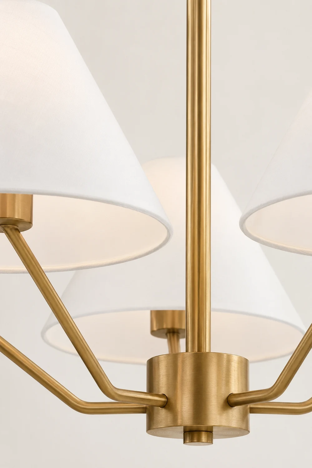 Minimalist Black Fabric Shade Chandelier - Lumpaz