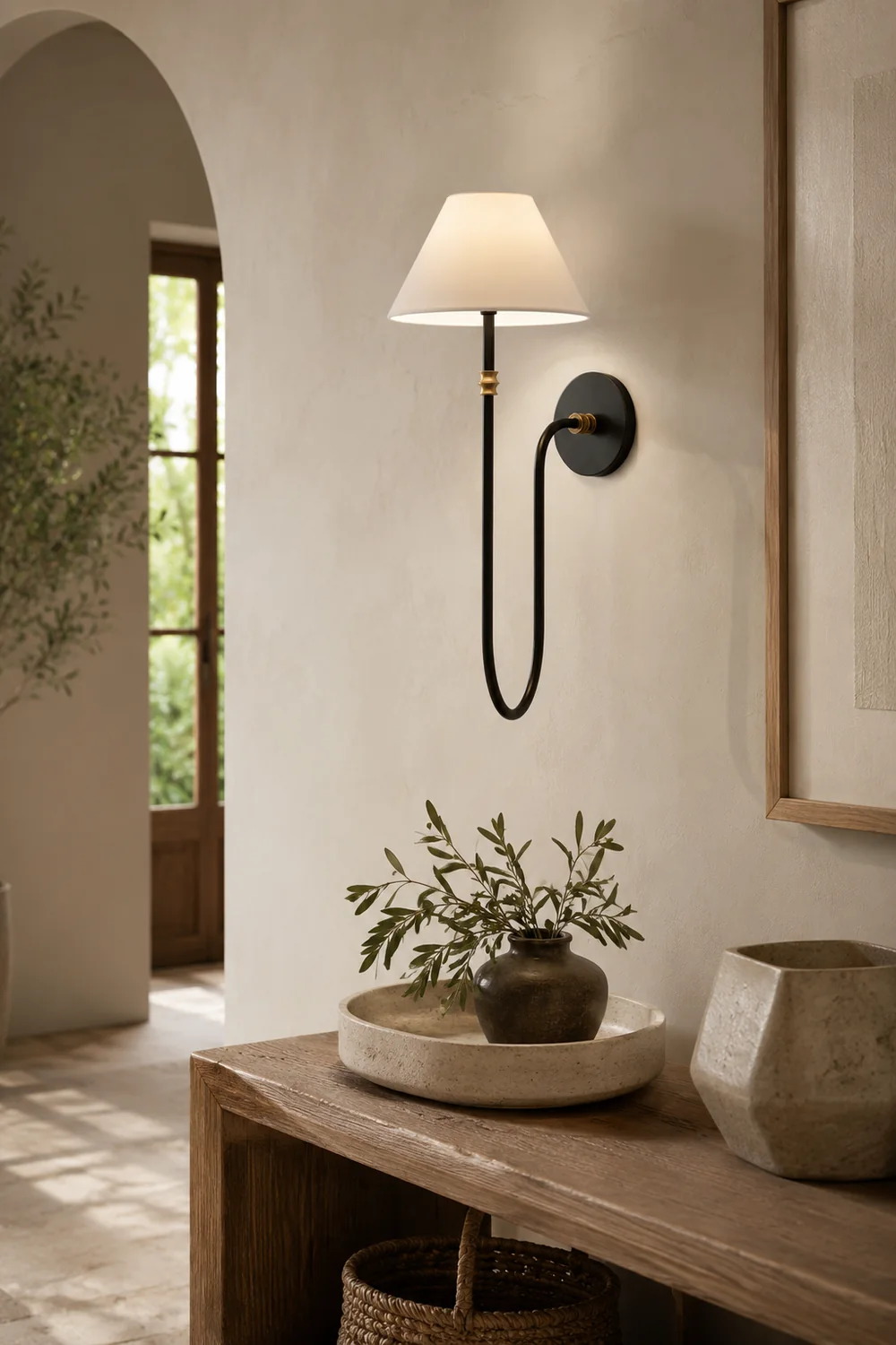 Collins Shaded Wall Light - Lumpaz