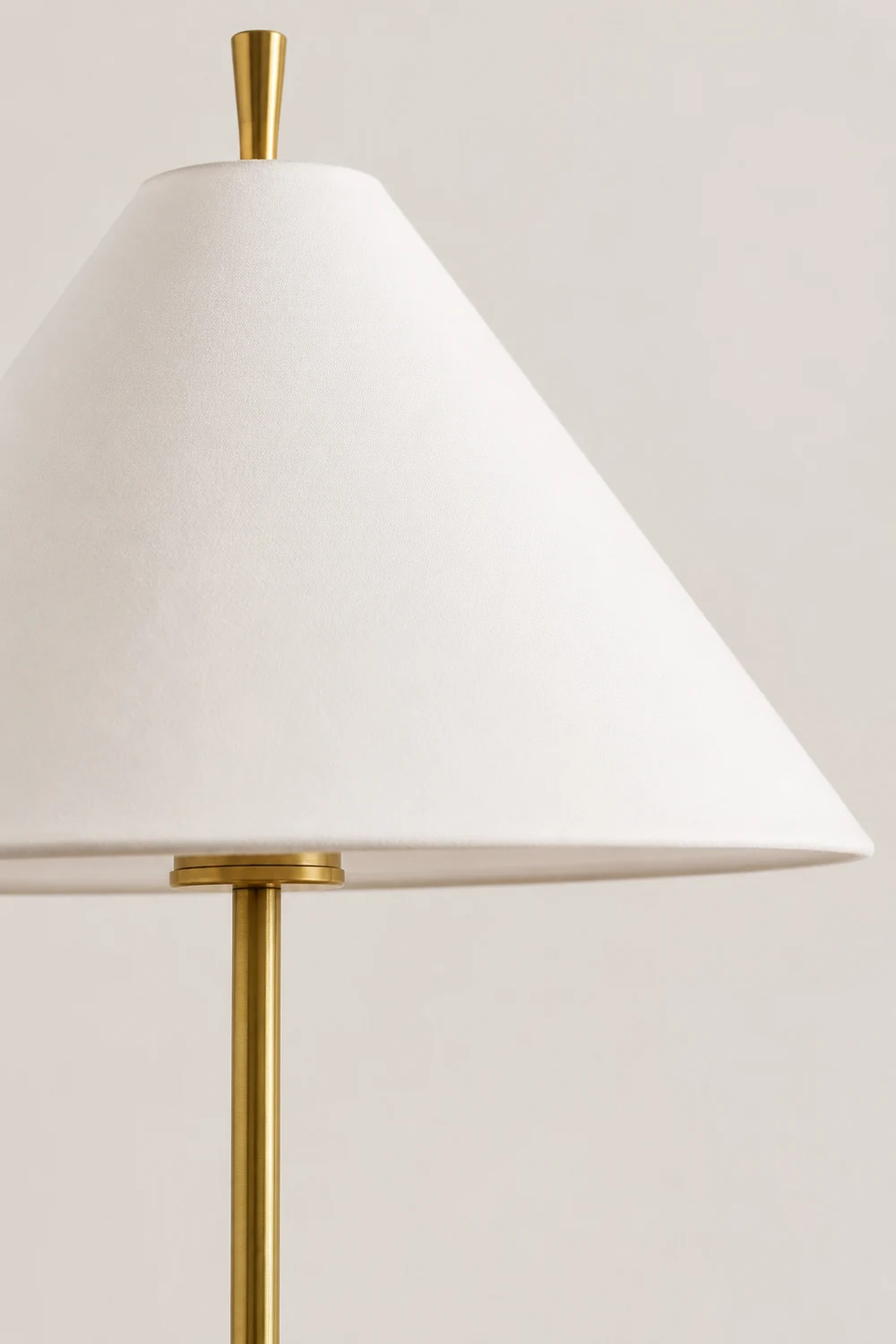 Ellis Simple Table Lamp - Lumpaz