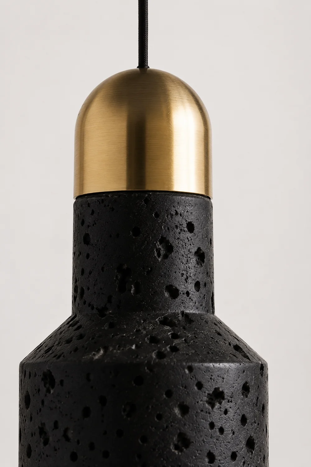 Volcanic Rock Textured Pendant Lamp - Lumpaz