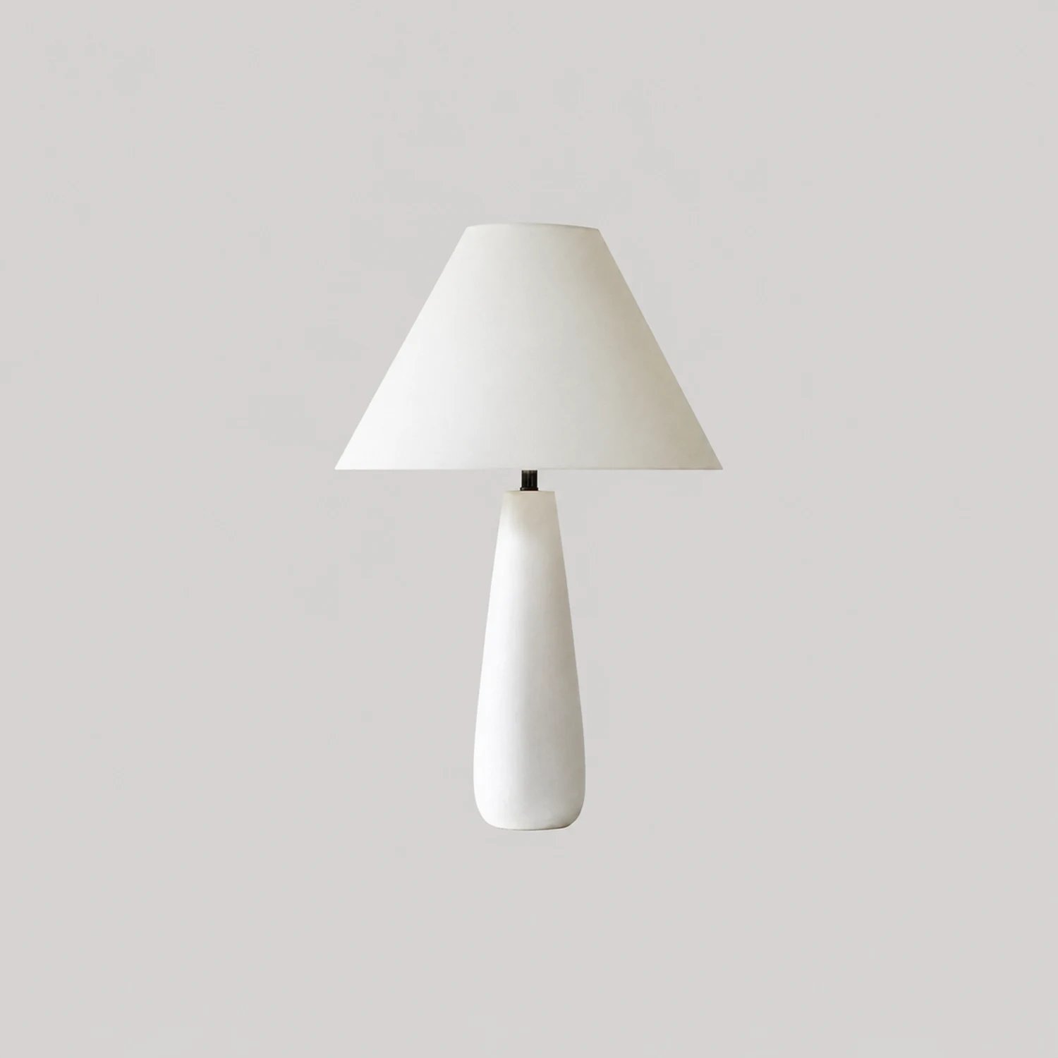 Kara Mann Polar Cement Table Lamp - Lumpaz