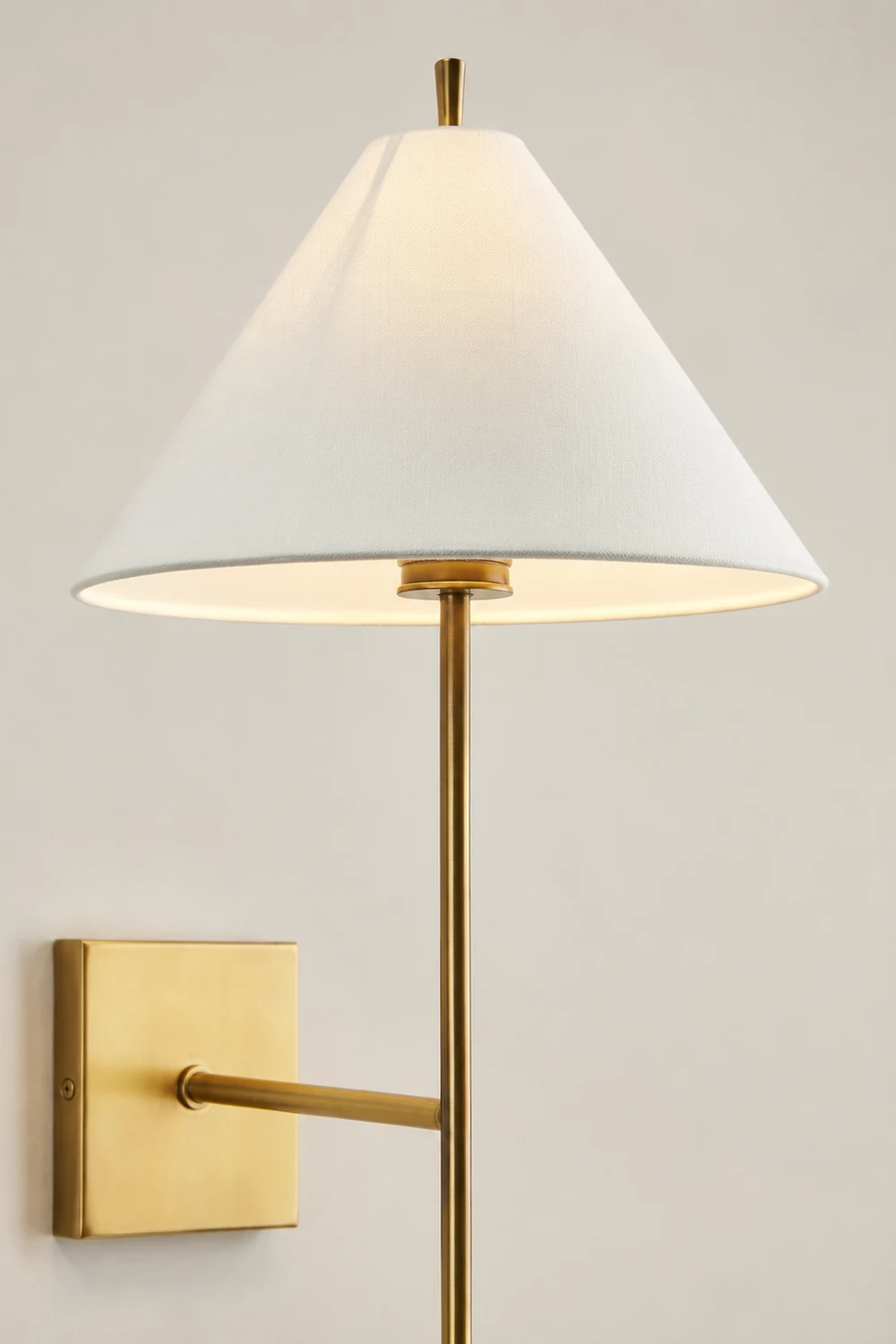 Ellis Brass Wall Light - Lumpaz