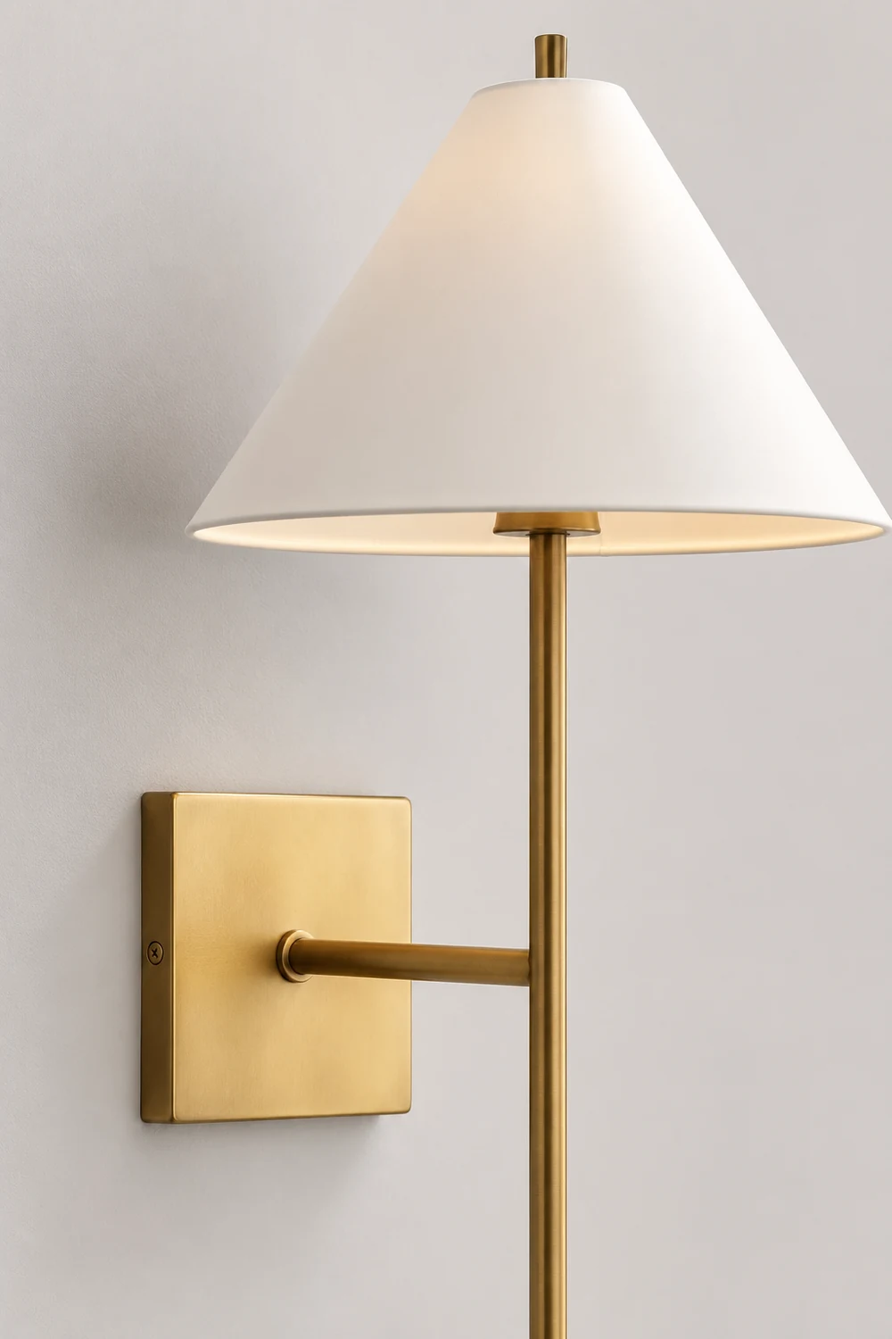 Ellis Brass Wall Light - Lumpaz